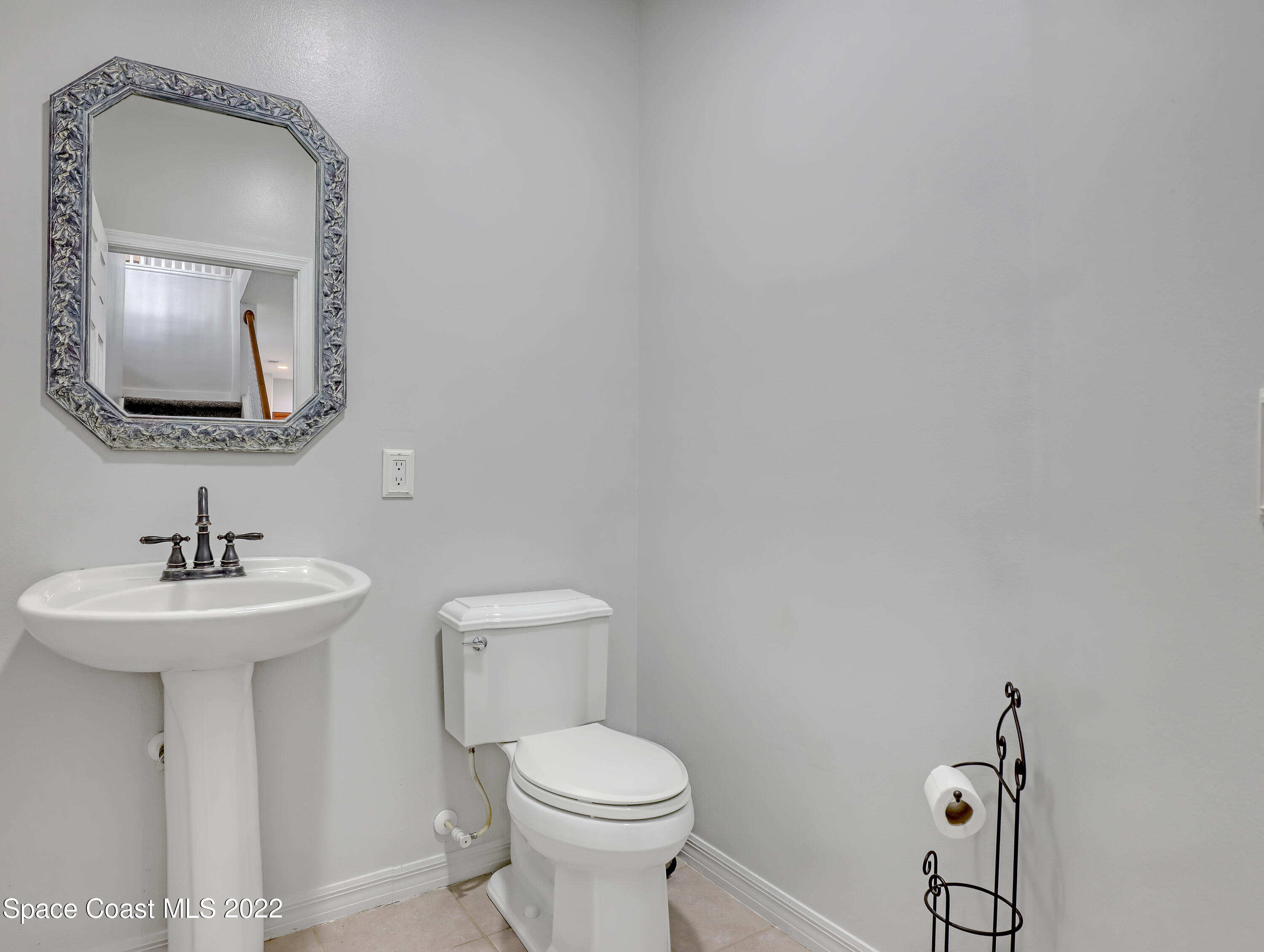 841 Tavernier Circle NE