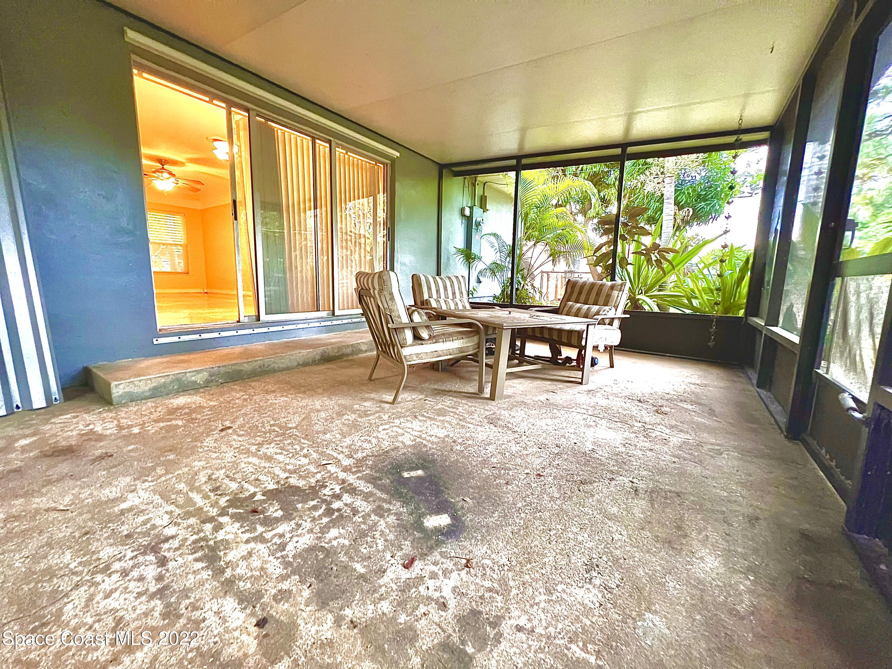 169 SE 2nd Street