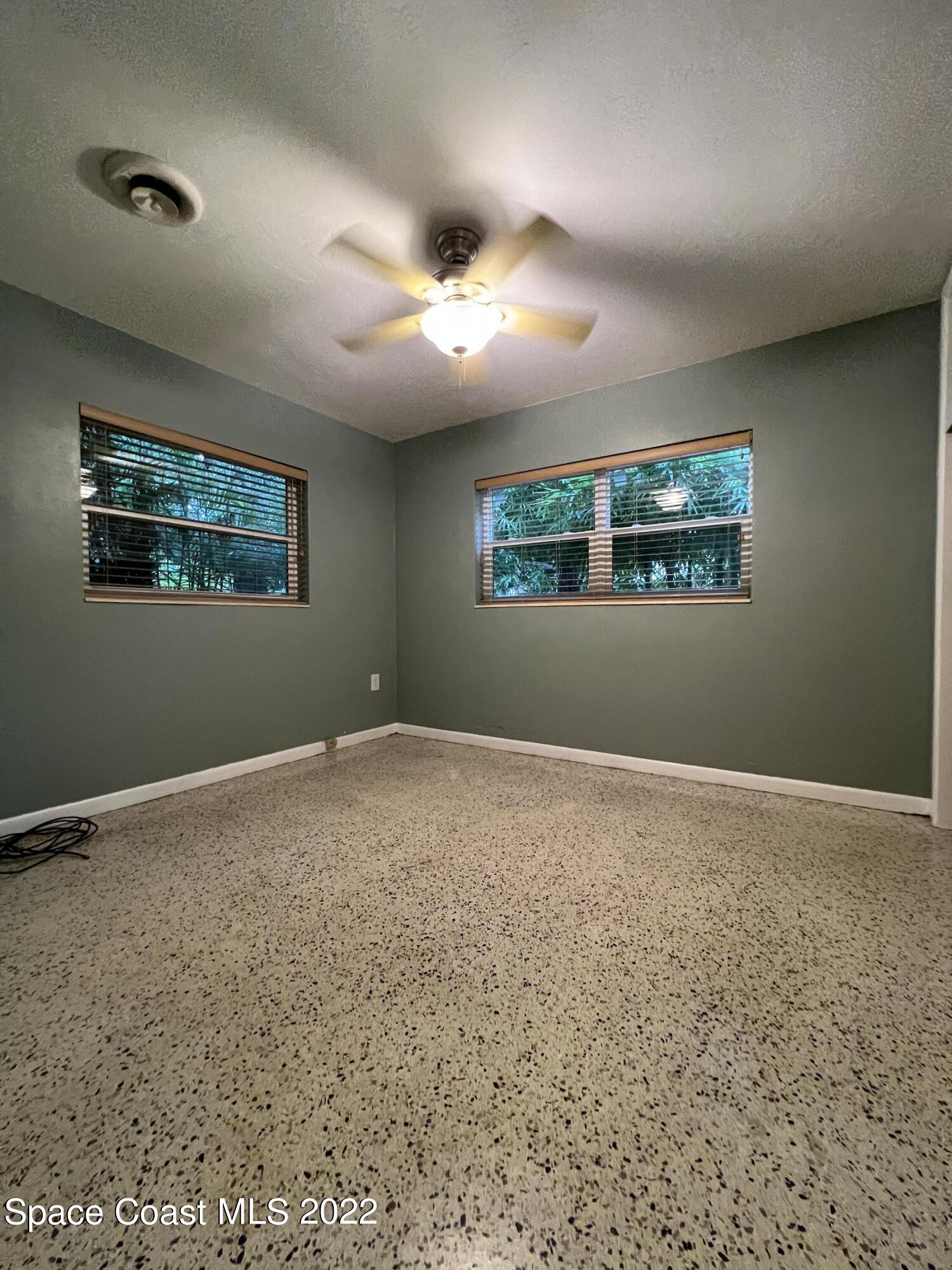 169 SE 2nd Street