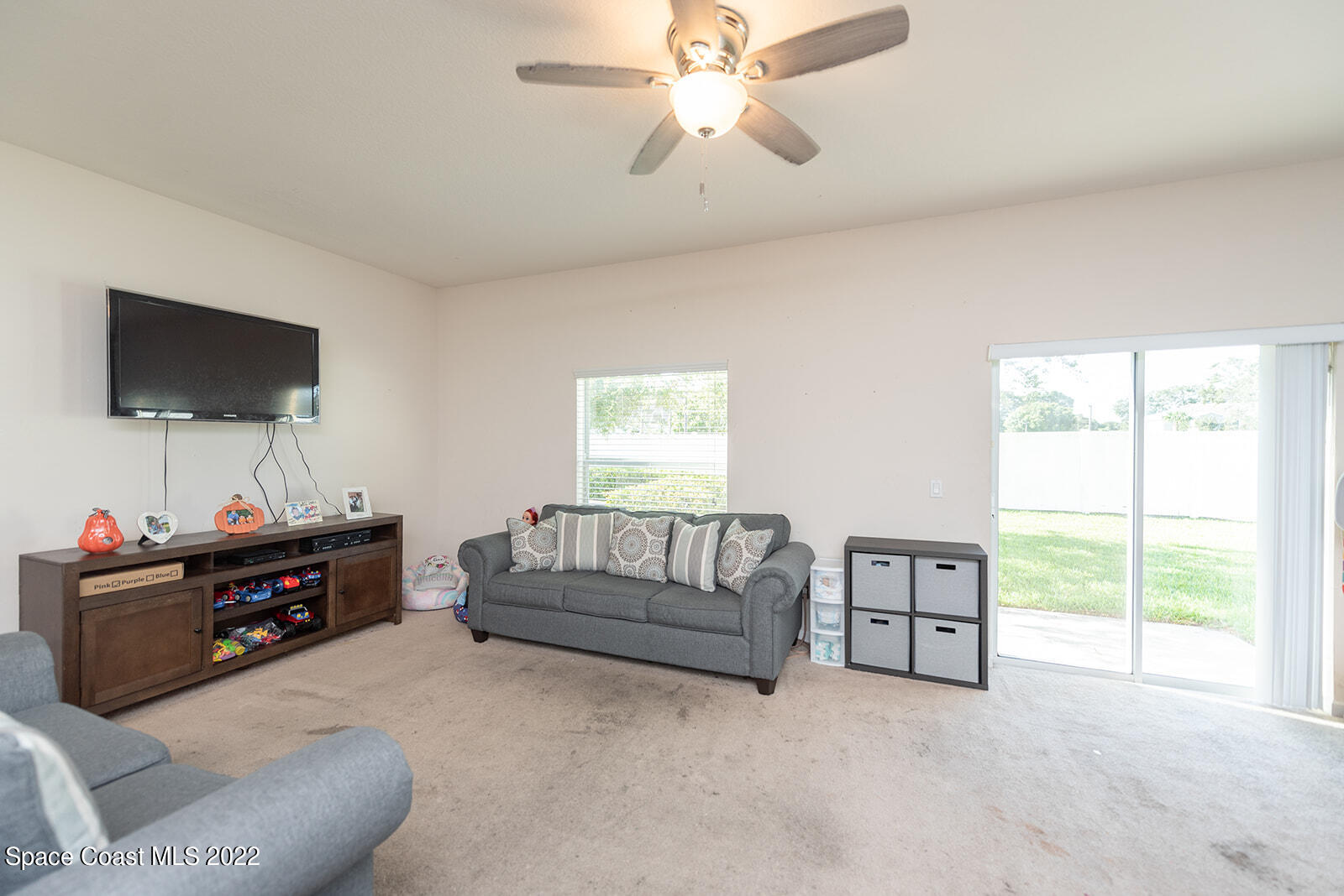 2745 Revolution Street, 106