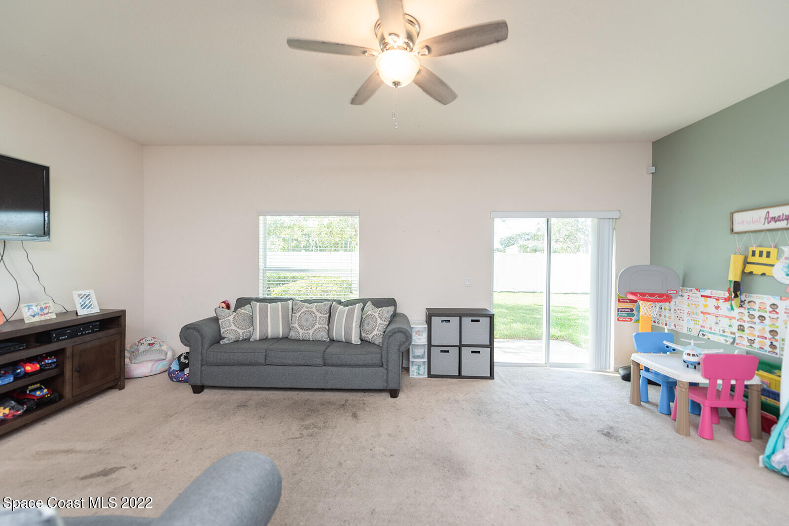 2745 Revolution Street, 106