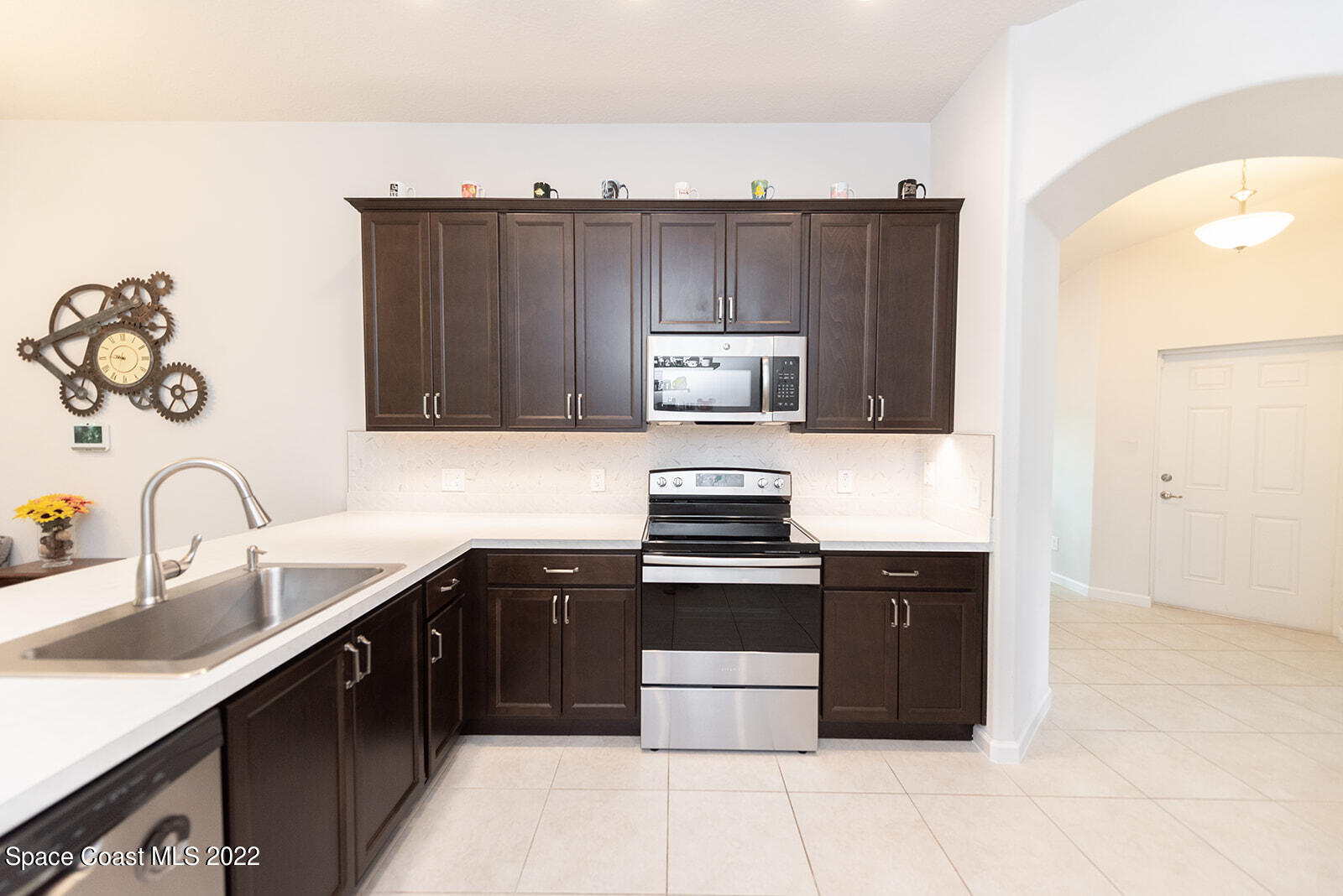 2515 Marquez Avenue SE