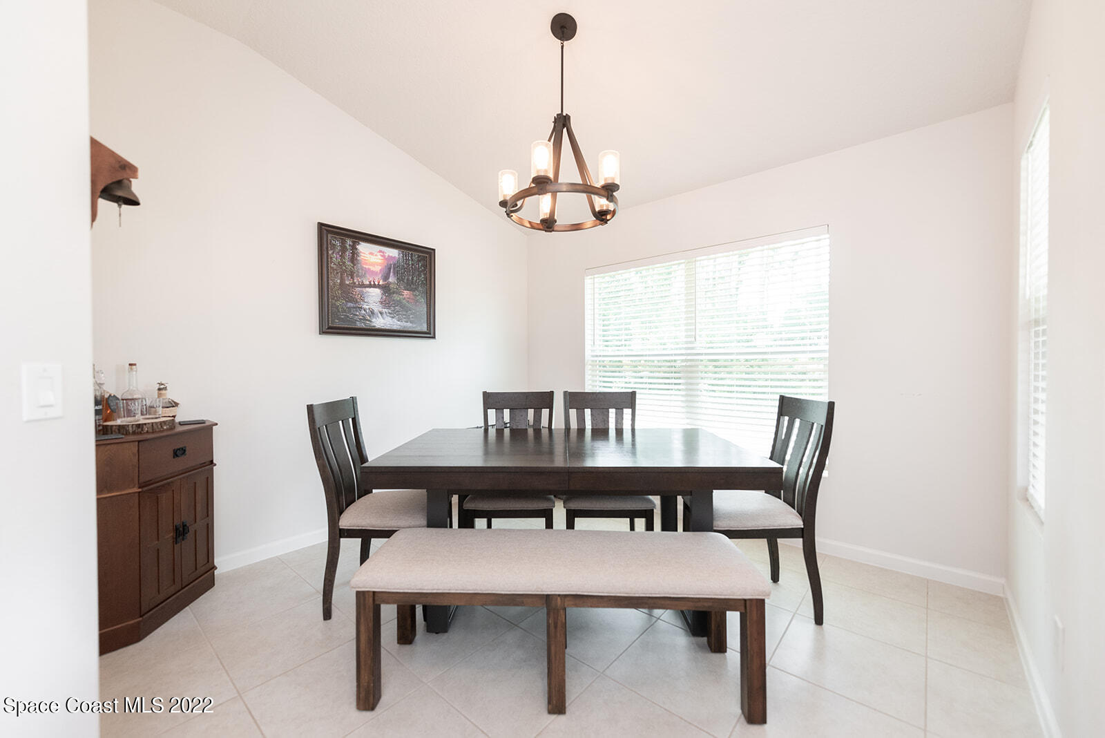 2515 Marquez Avenue SE
