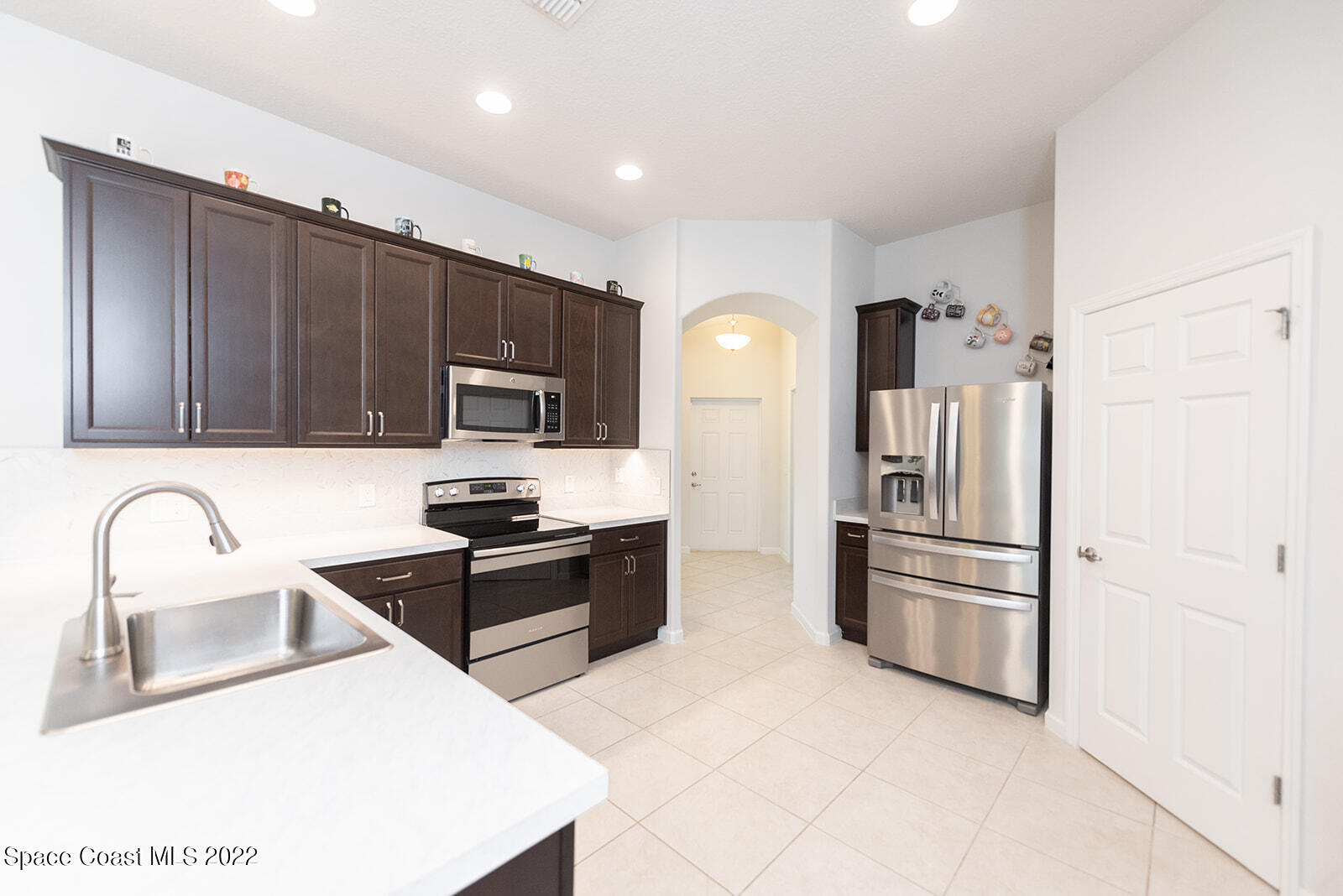 2515 Marquez Avenue SE
