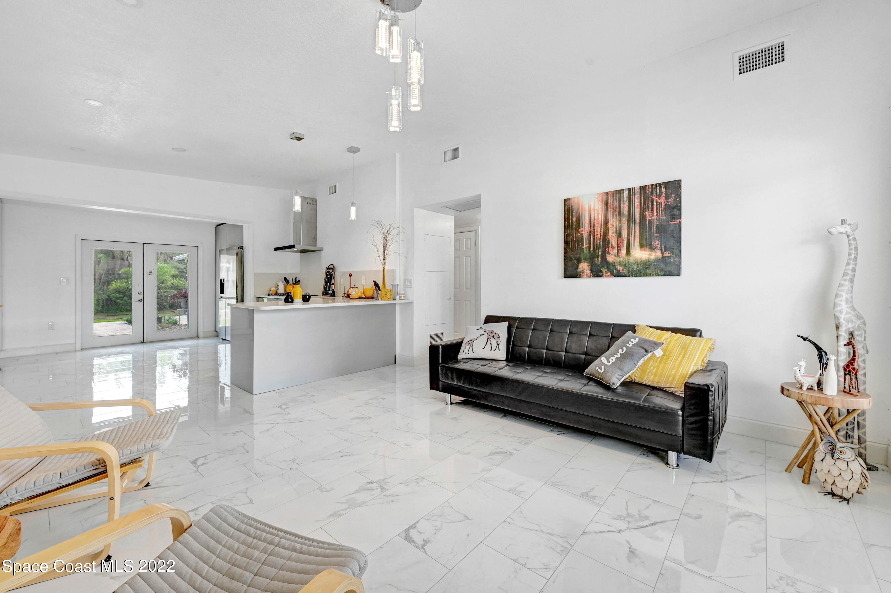 2629 Merry Lane