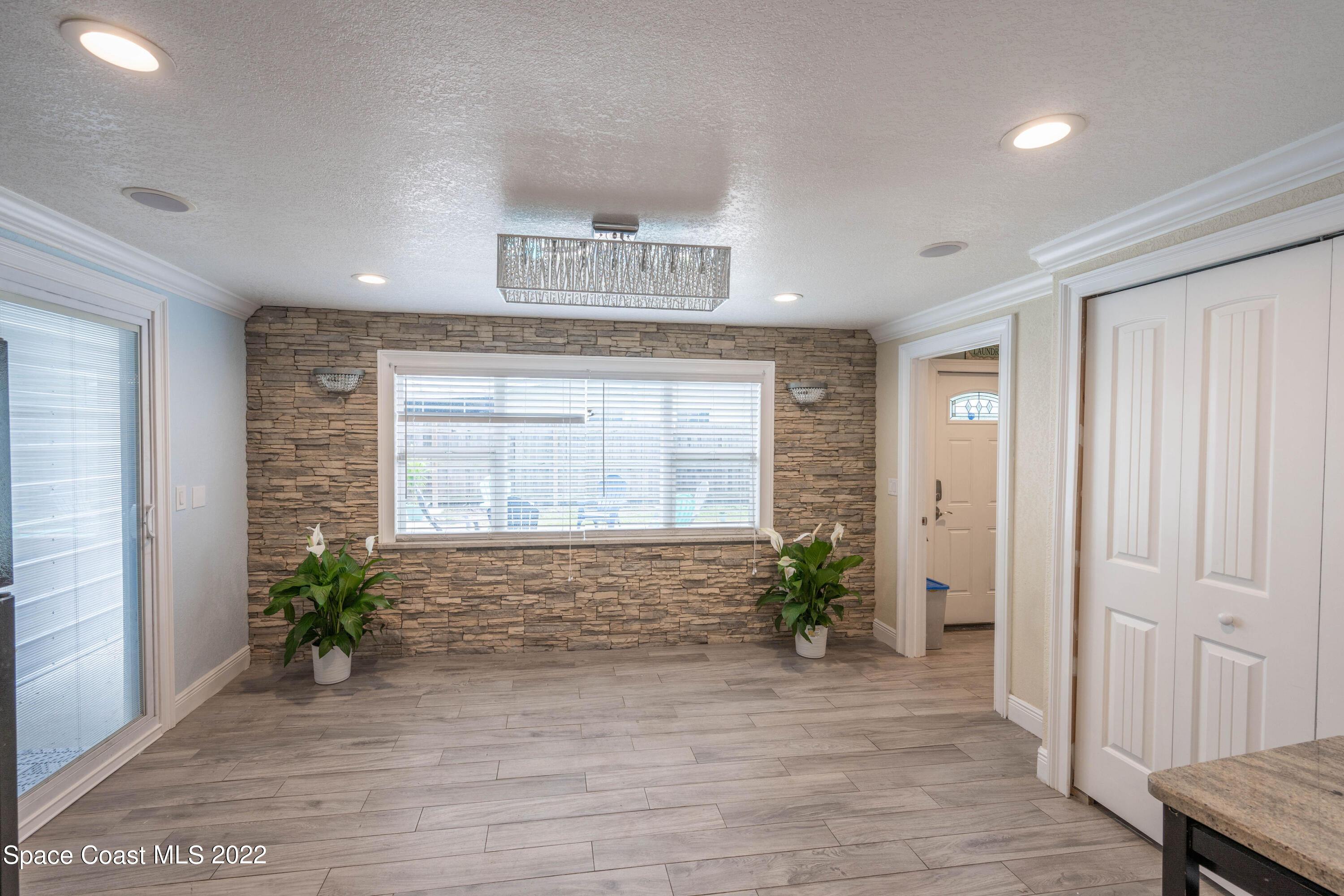 1435 Lakewood Drive