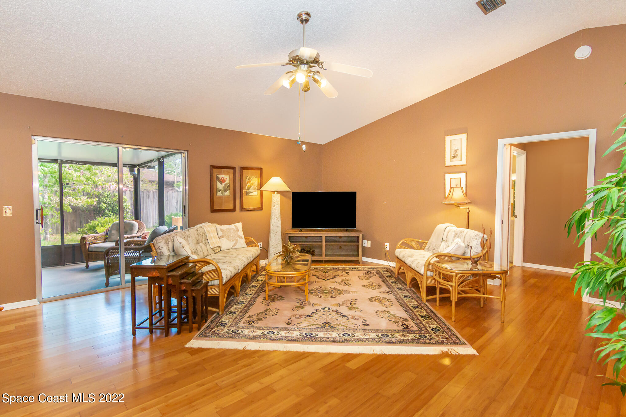 410 Lemon Grove Avenue