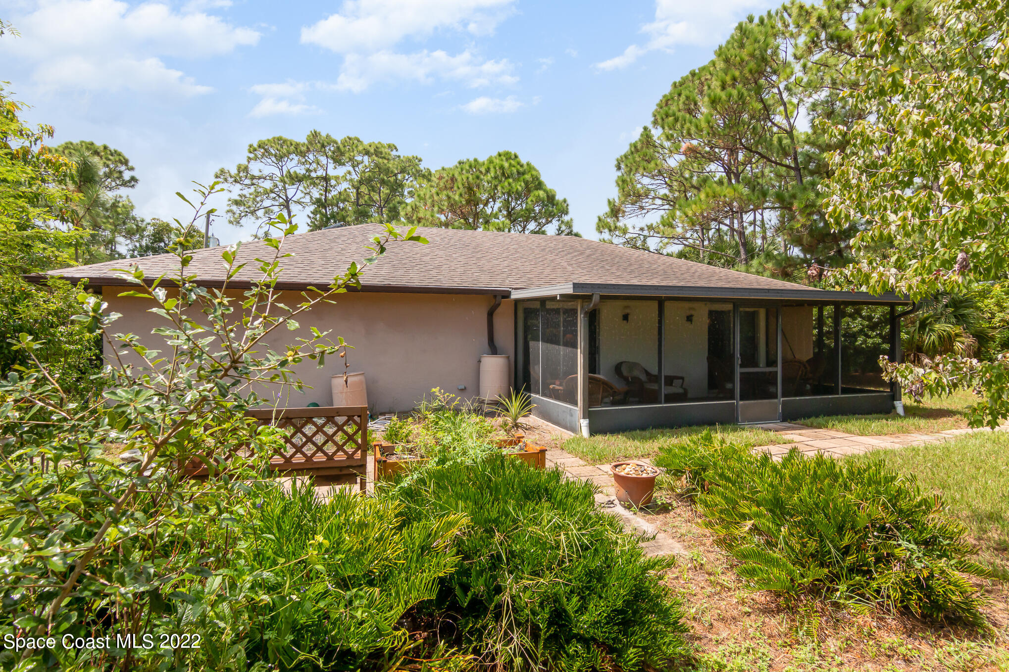 410 Lemon Grove Avenue