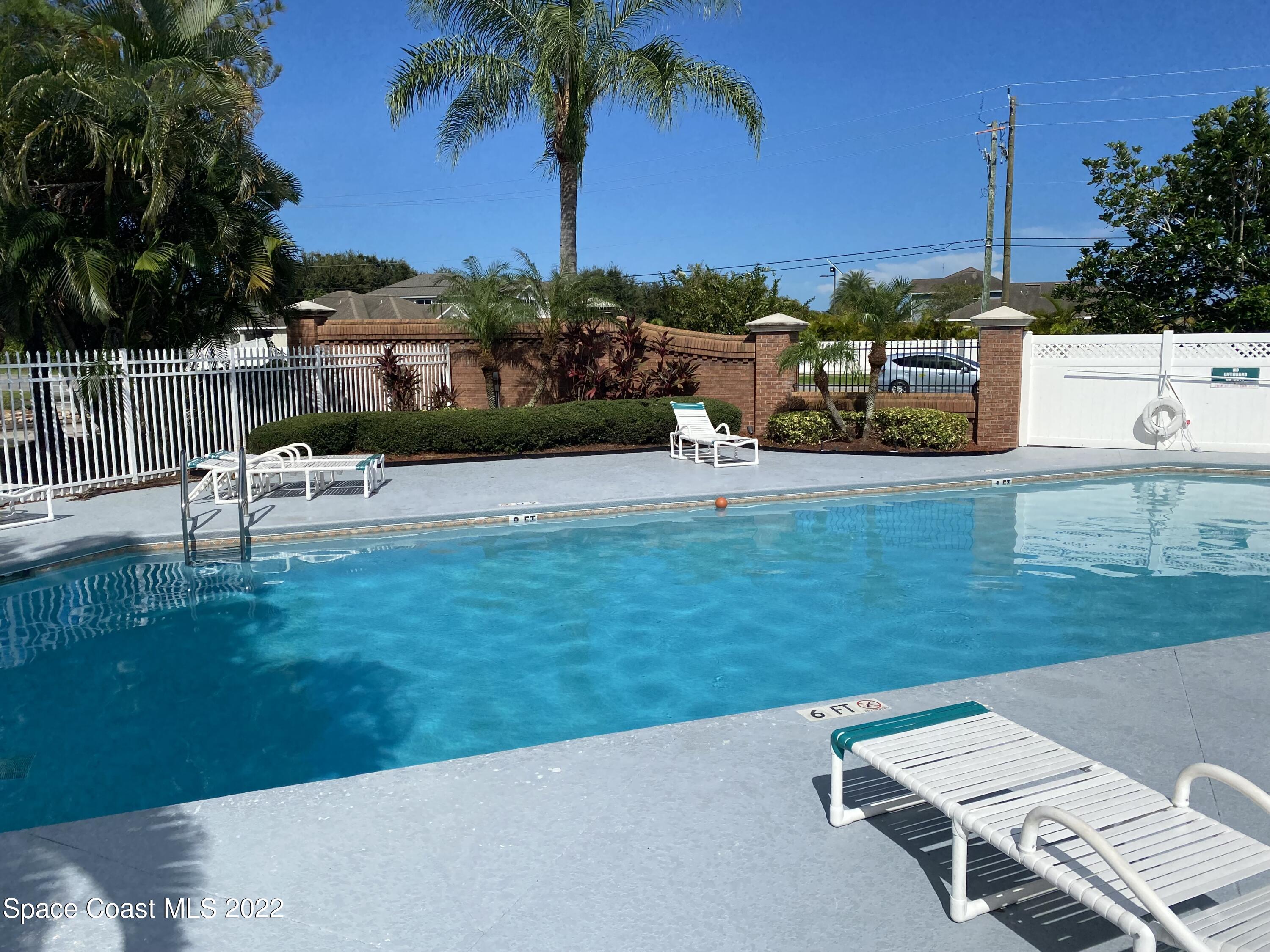 1033 Bainbury Lane