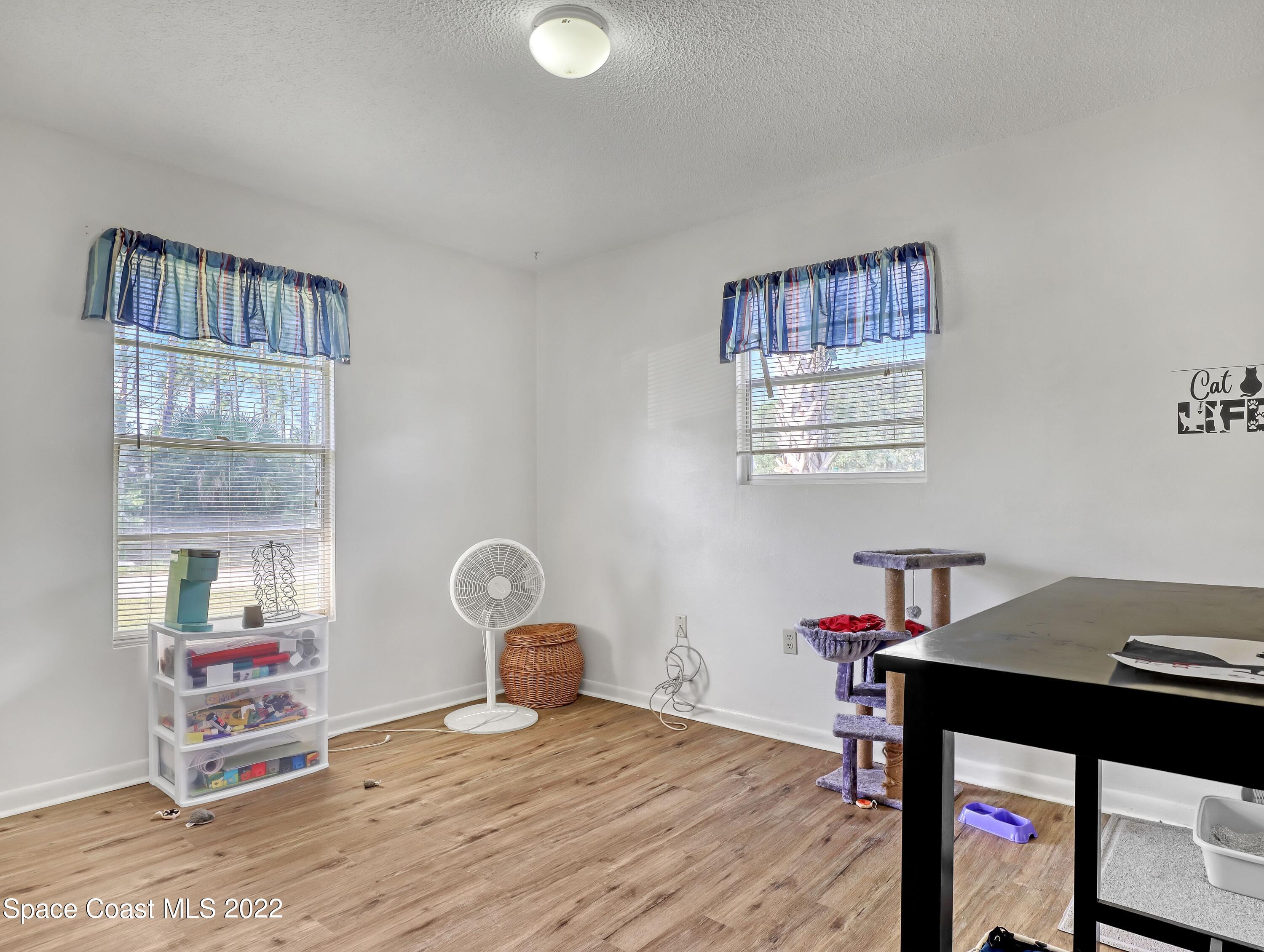 115 Cocoa Street SE
