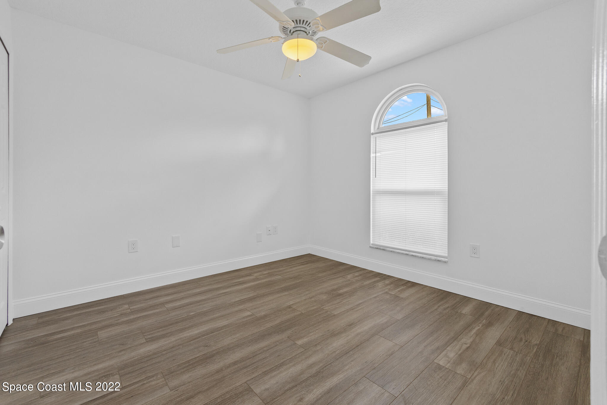 5705 Hemsing Street