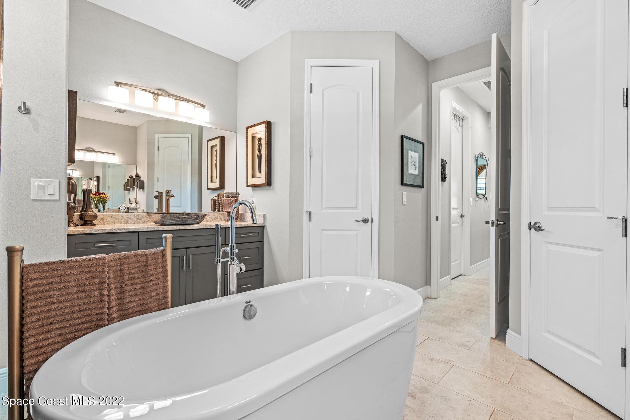 4229 Gardenwood Circle
