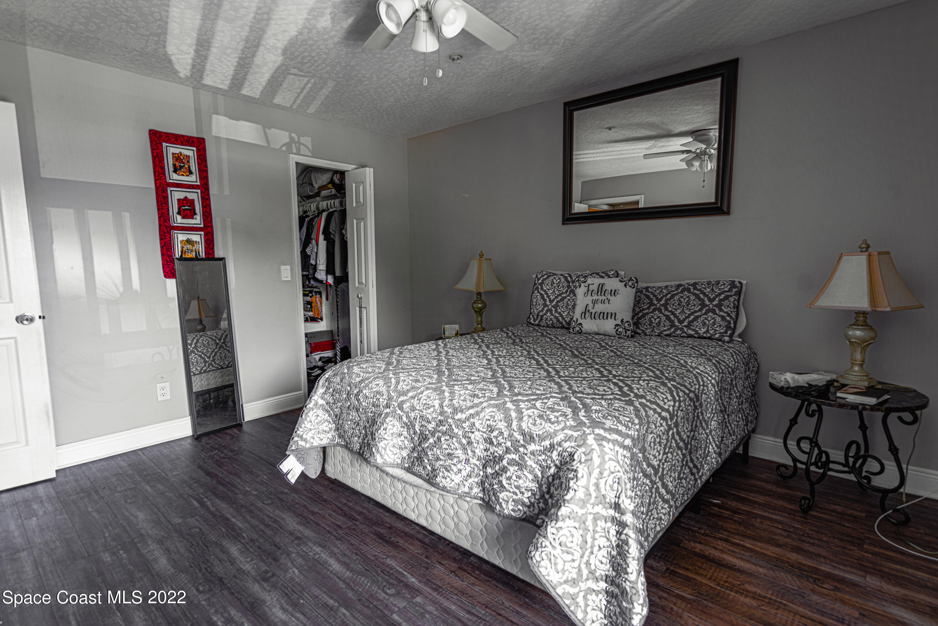 7667 N Wickham Road, 211