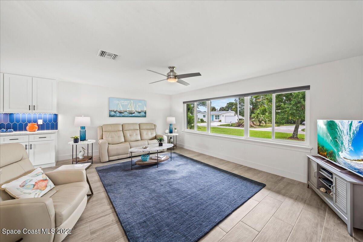 222 Surf Road