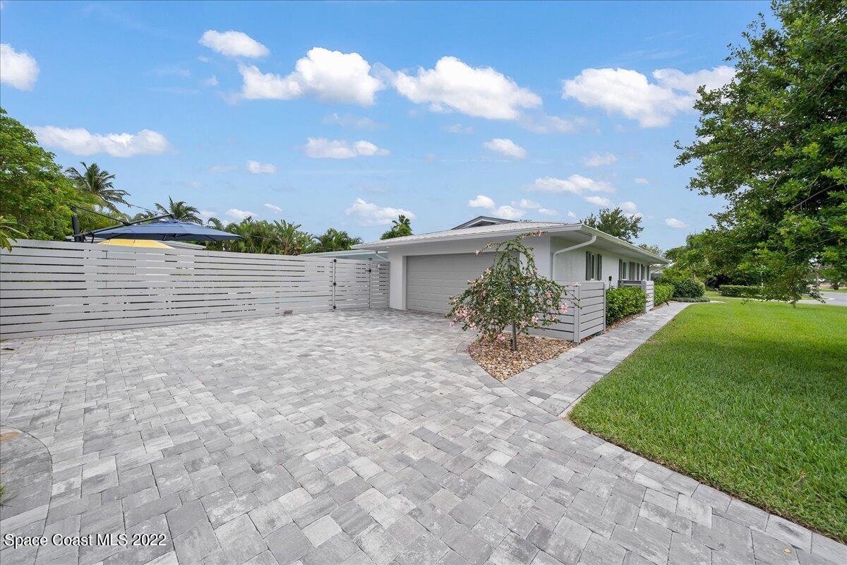 222 Surf Road