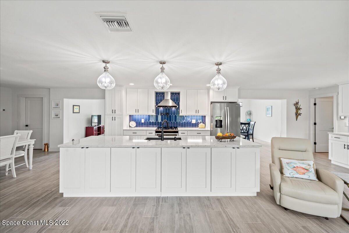 222 Surf Road