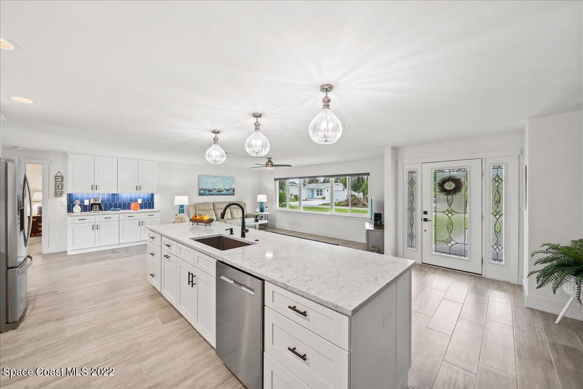 222 Surf Road