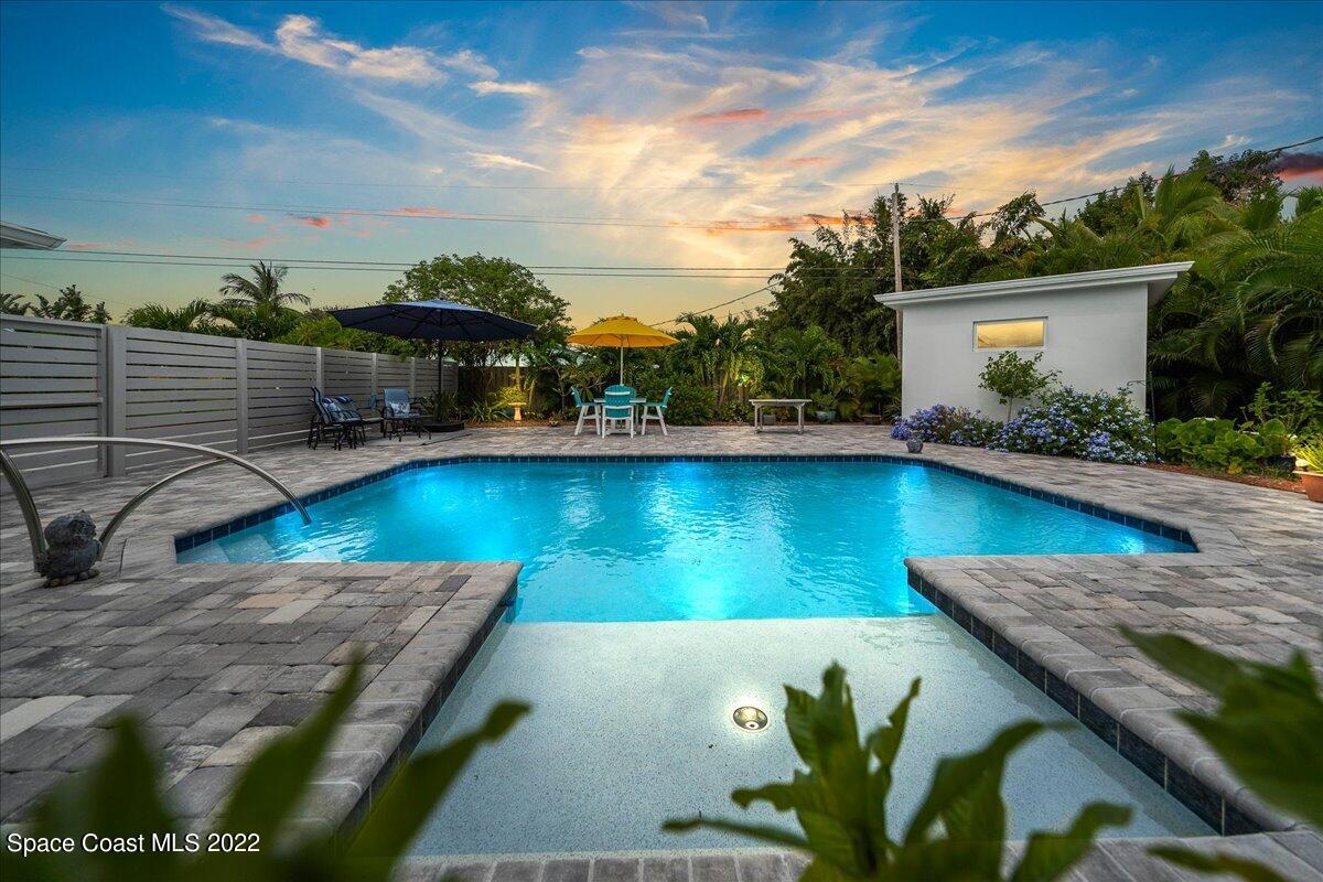 222 Surf Road