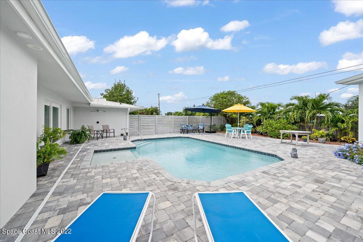 222 Surf Road