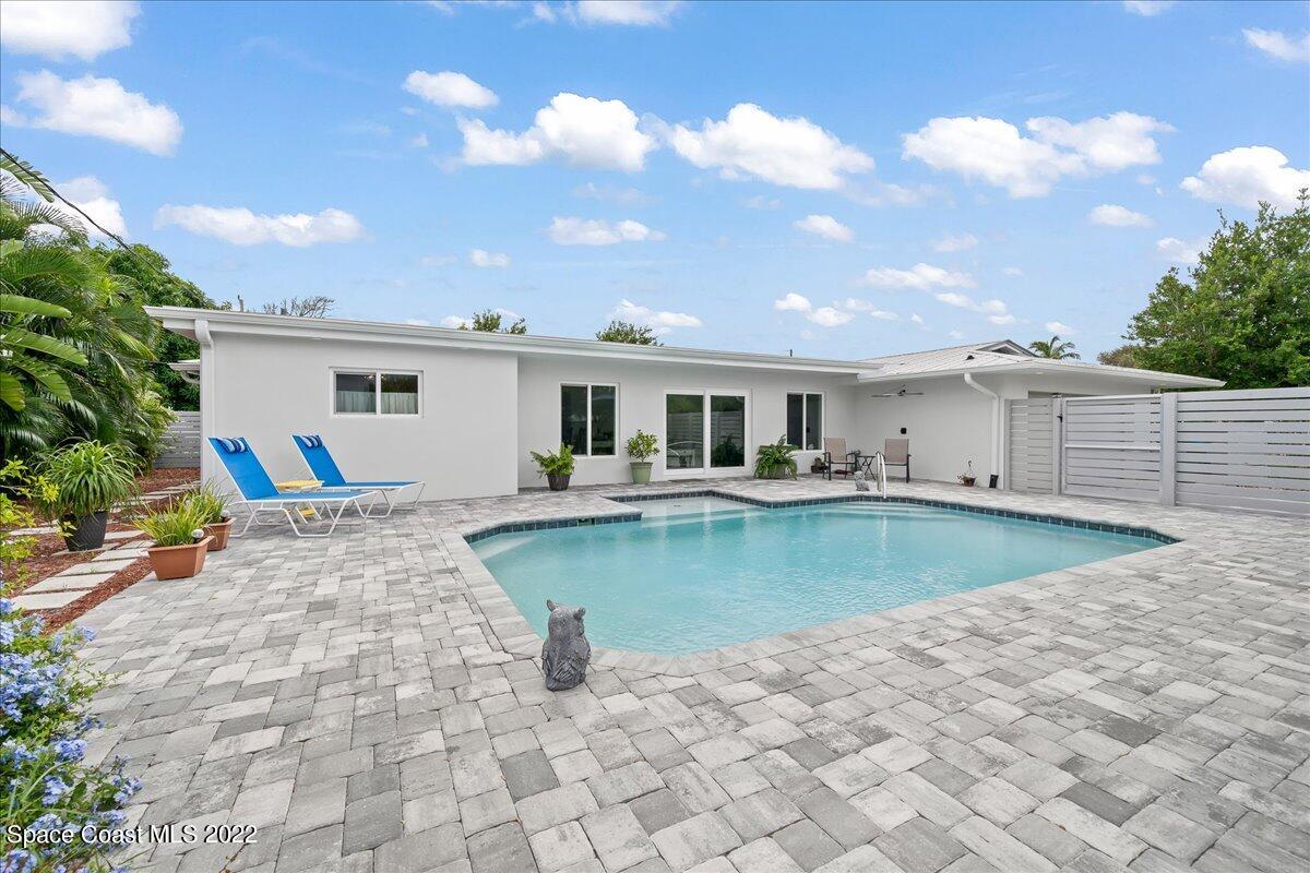 222 Surf Road