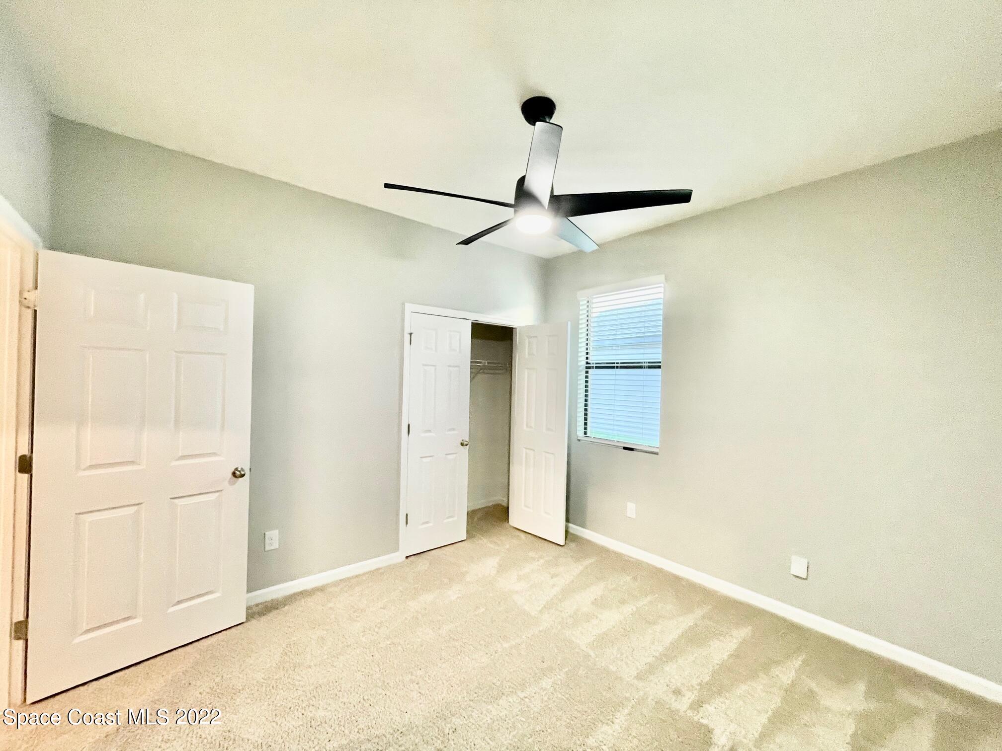 644 Old Country SE