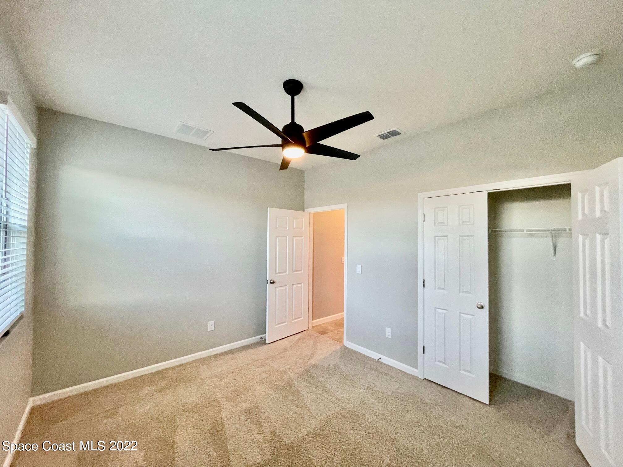 644 Old Country SE