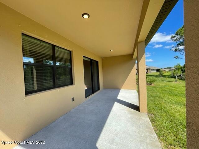 644 Old Country SE