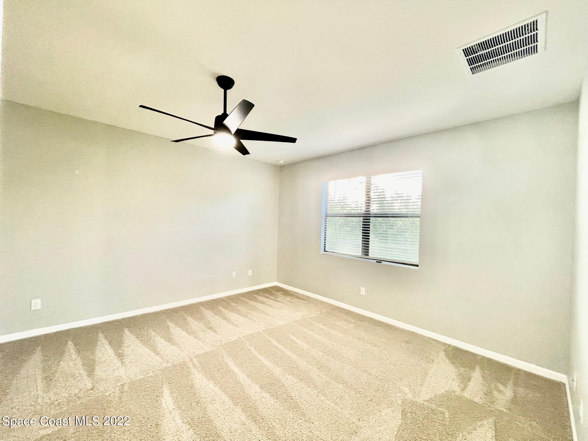 644 Old Country SE