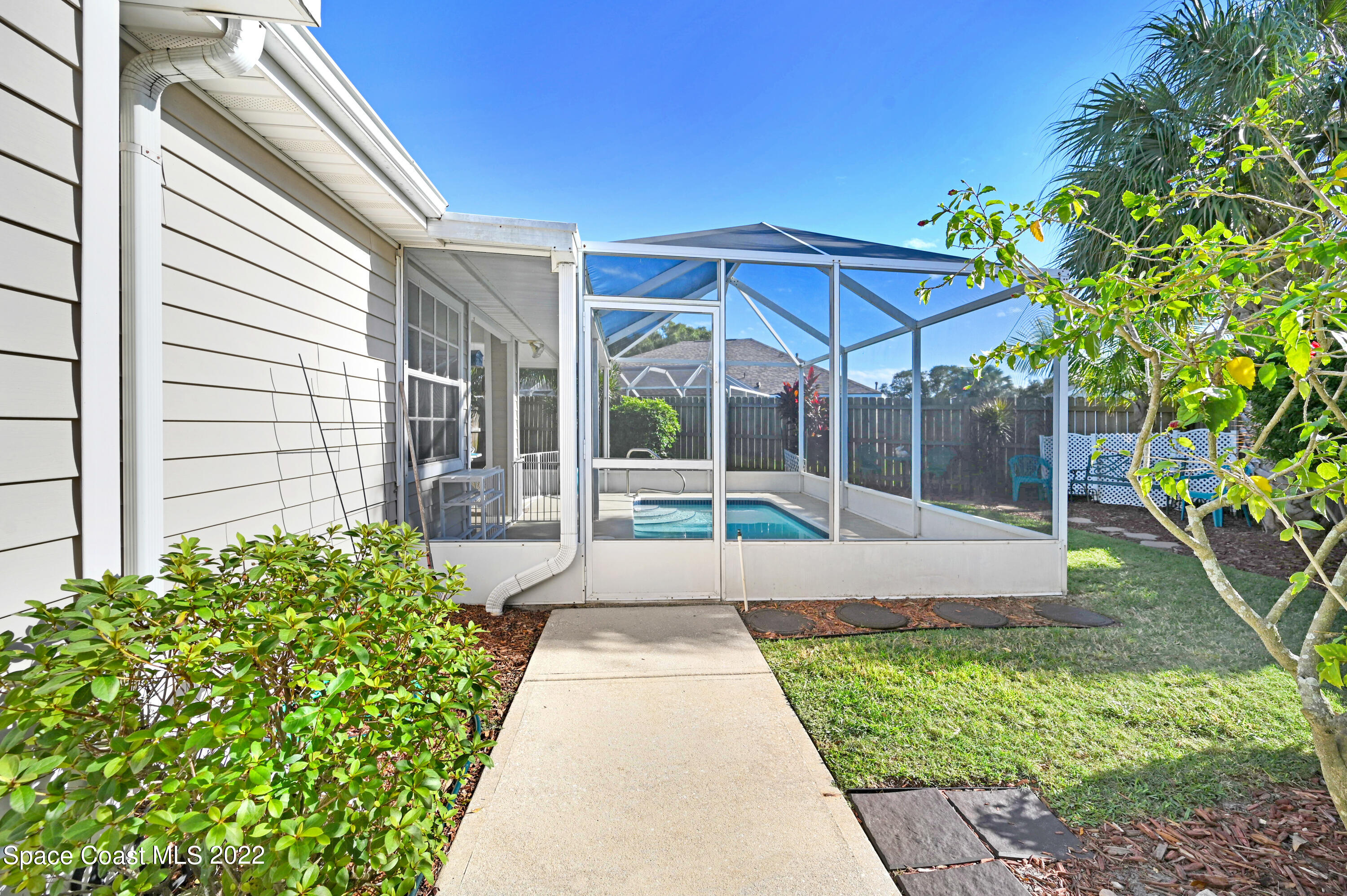 1709 Pine Valley Drive