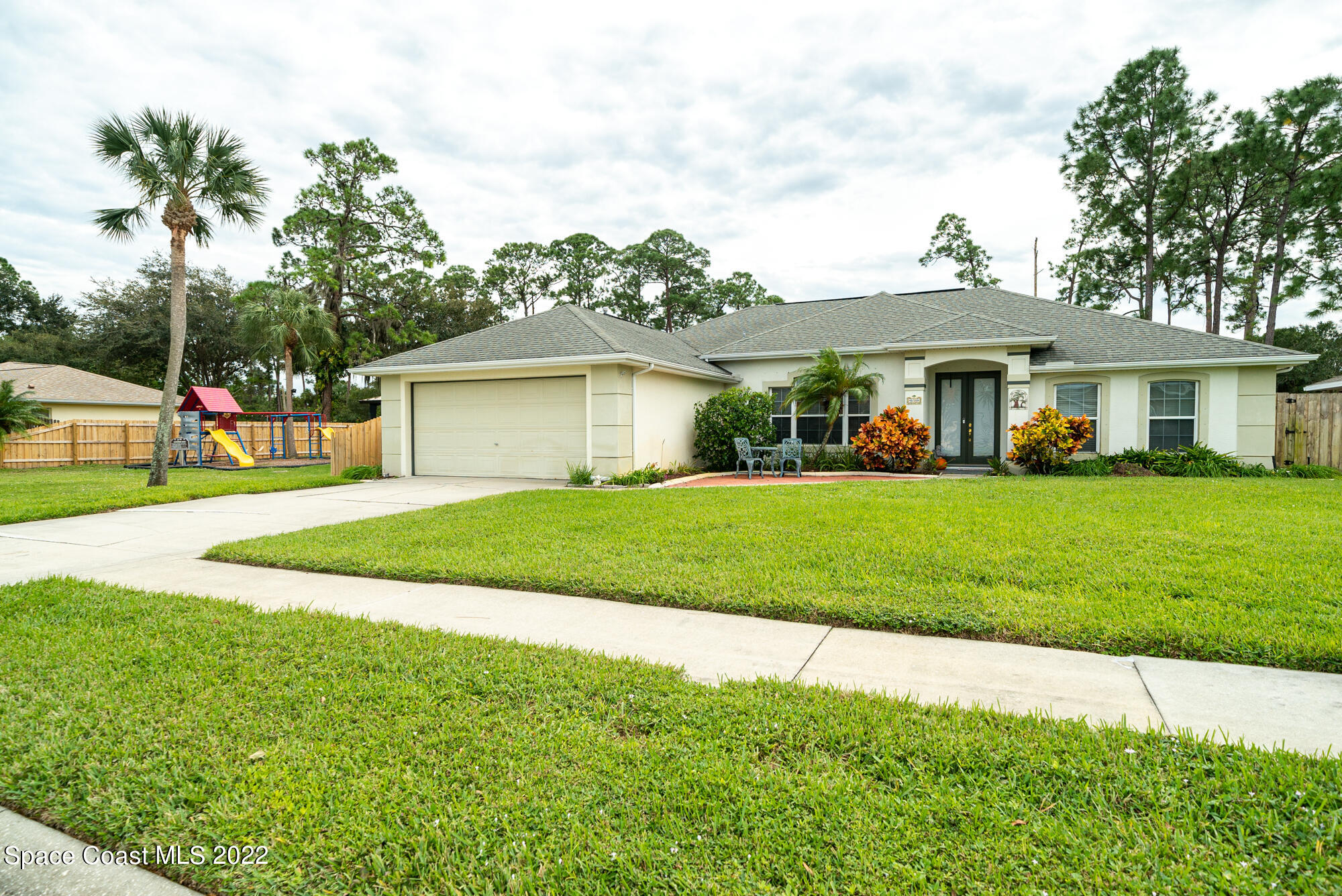 658 Sheridan Woods Drive