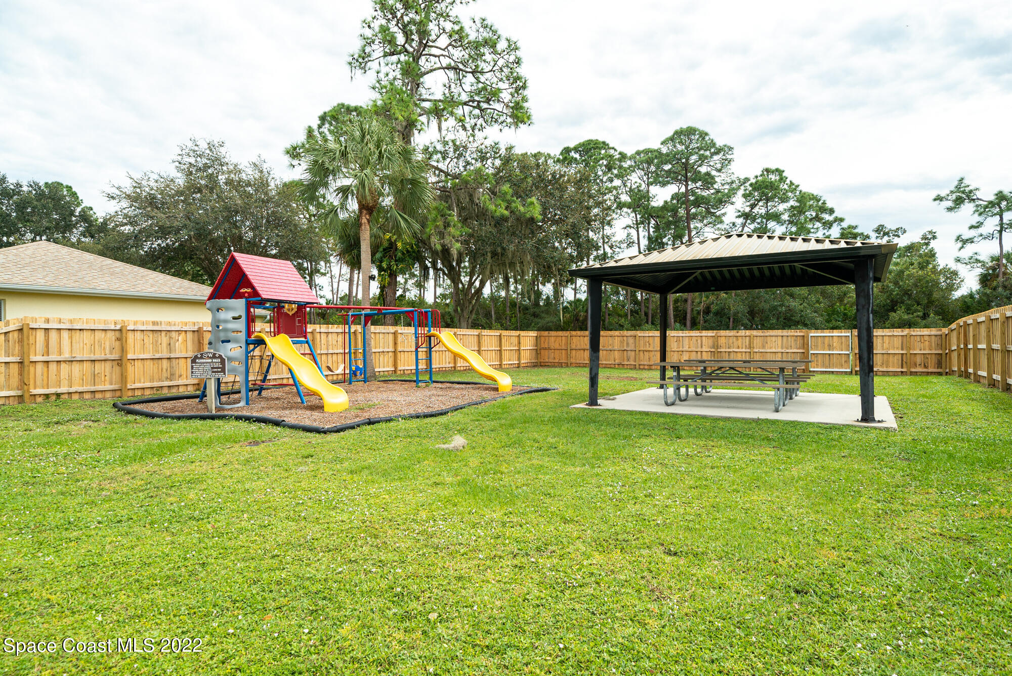 658 Sheridan Woods Drive