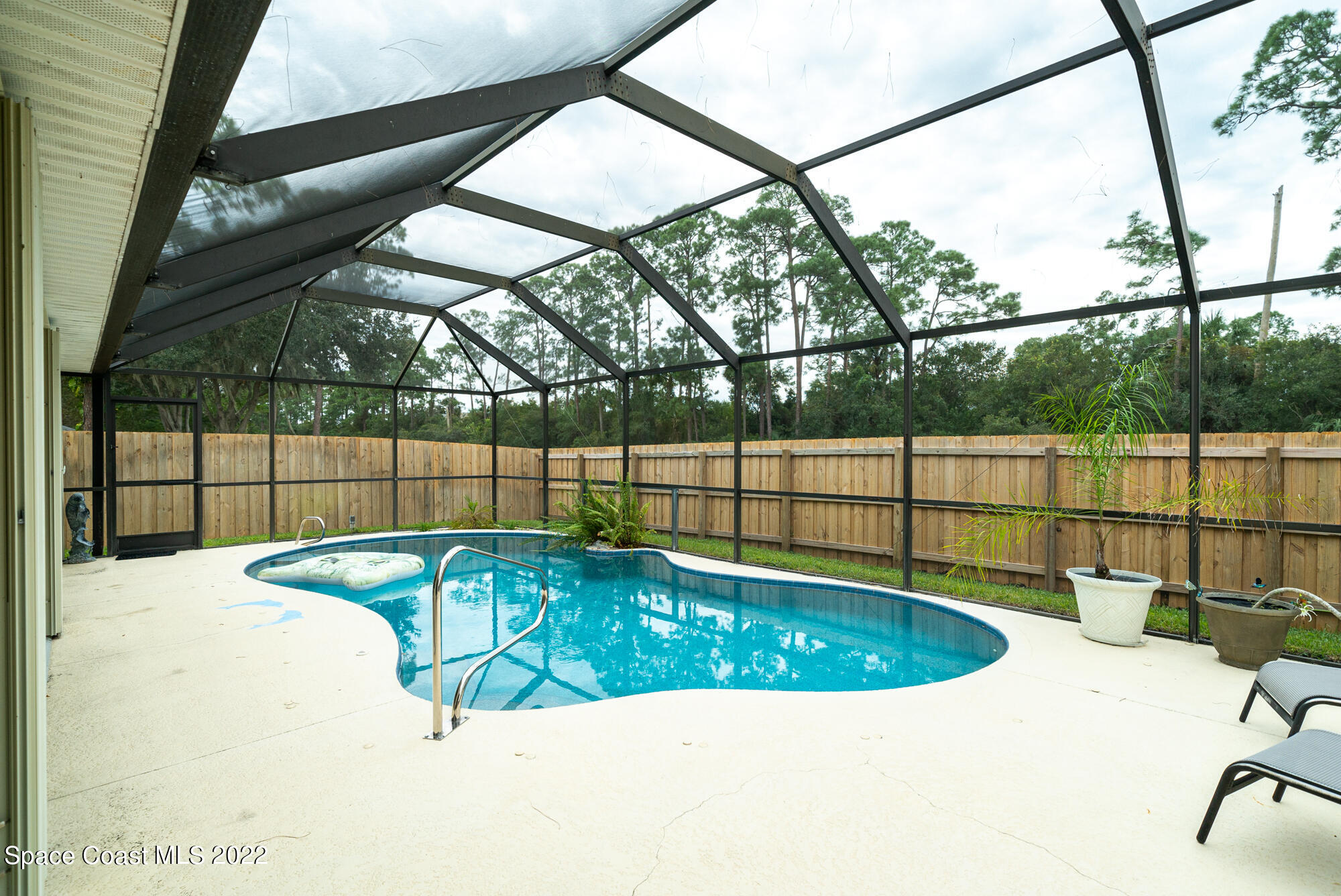 658 Sheridan Woods Drive