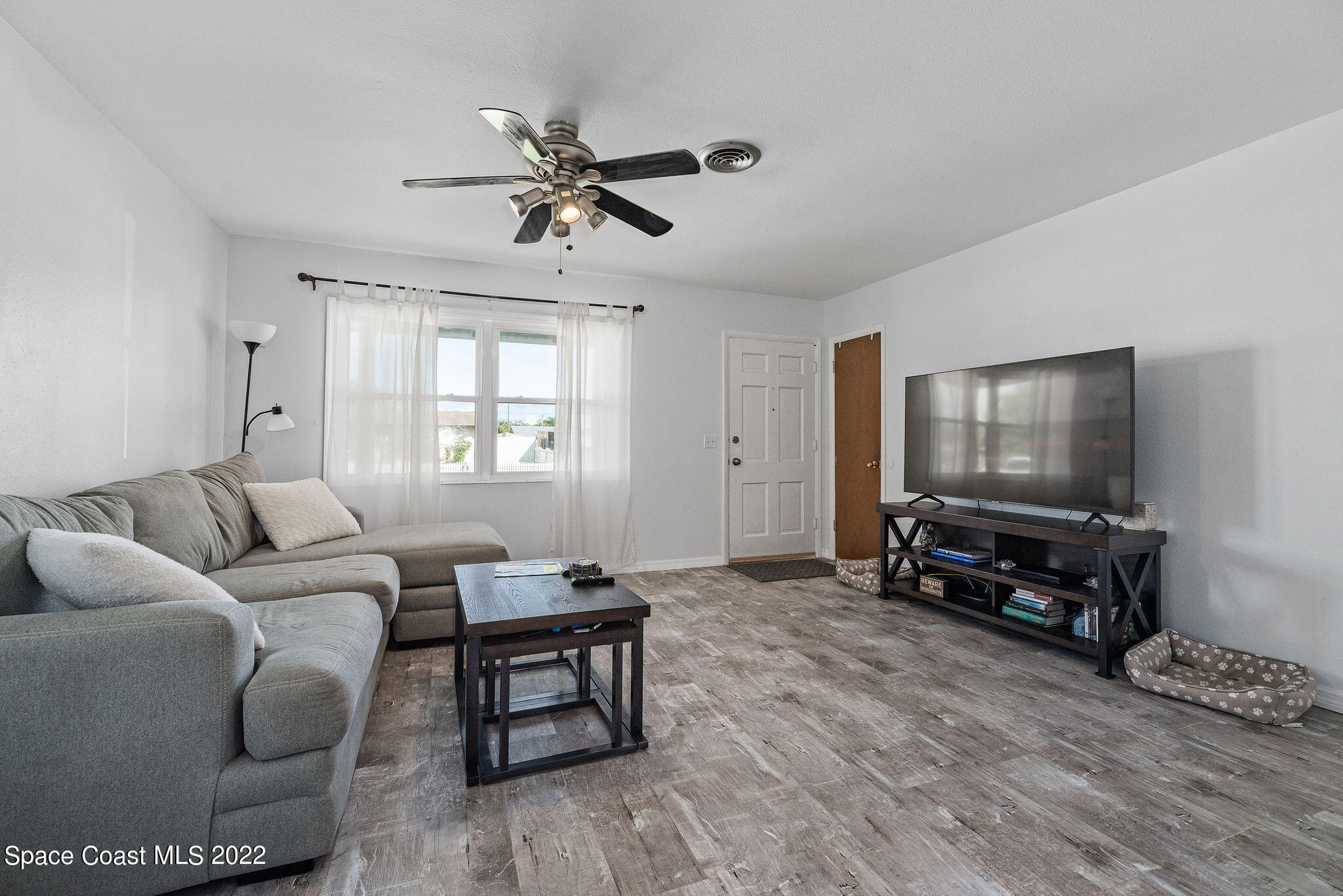 2205 Cheryl Court