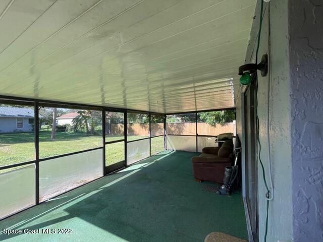 850 Young Avenue NW
