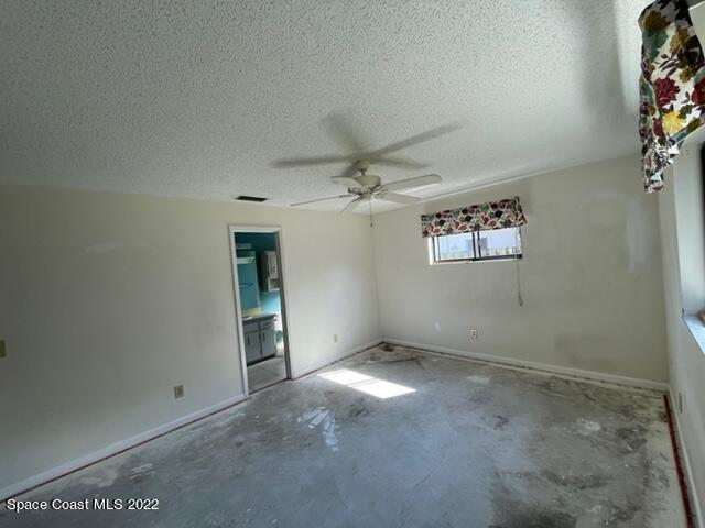 850 Young Avenue NW