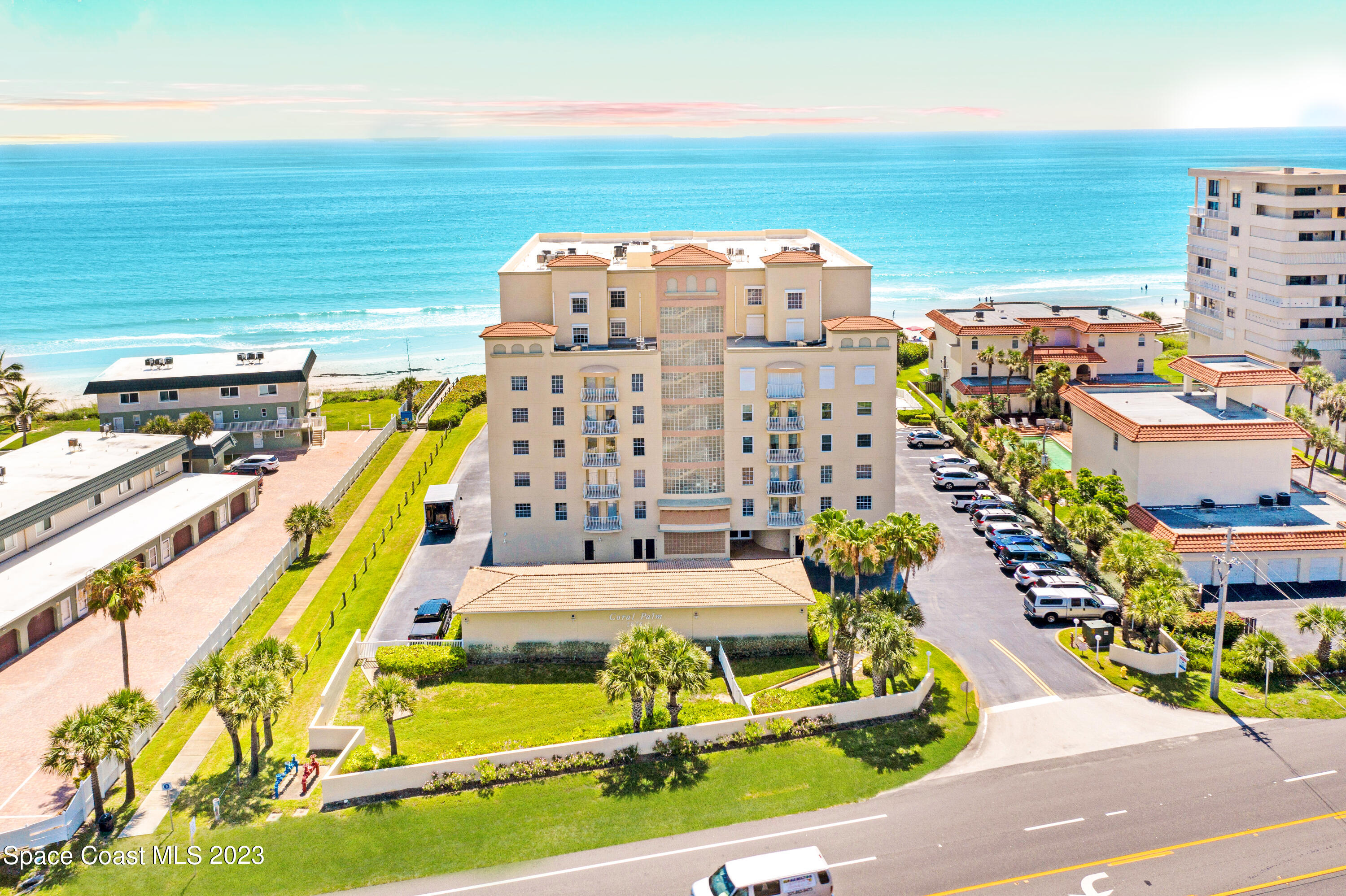 2875 N Highway A1a, 502