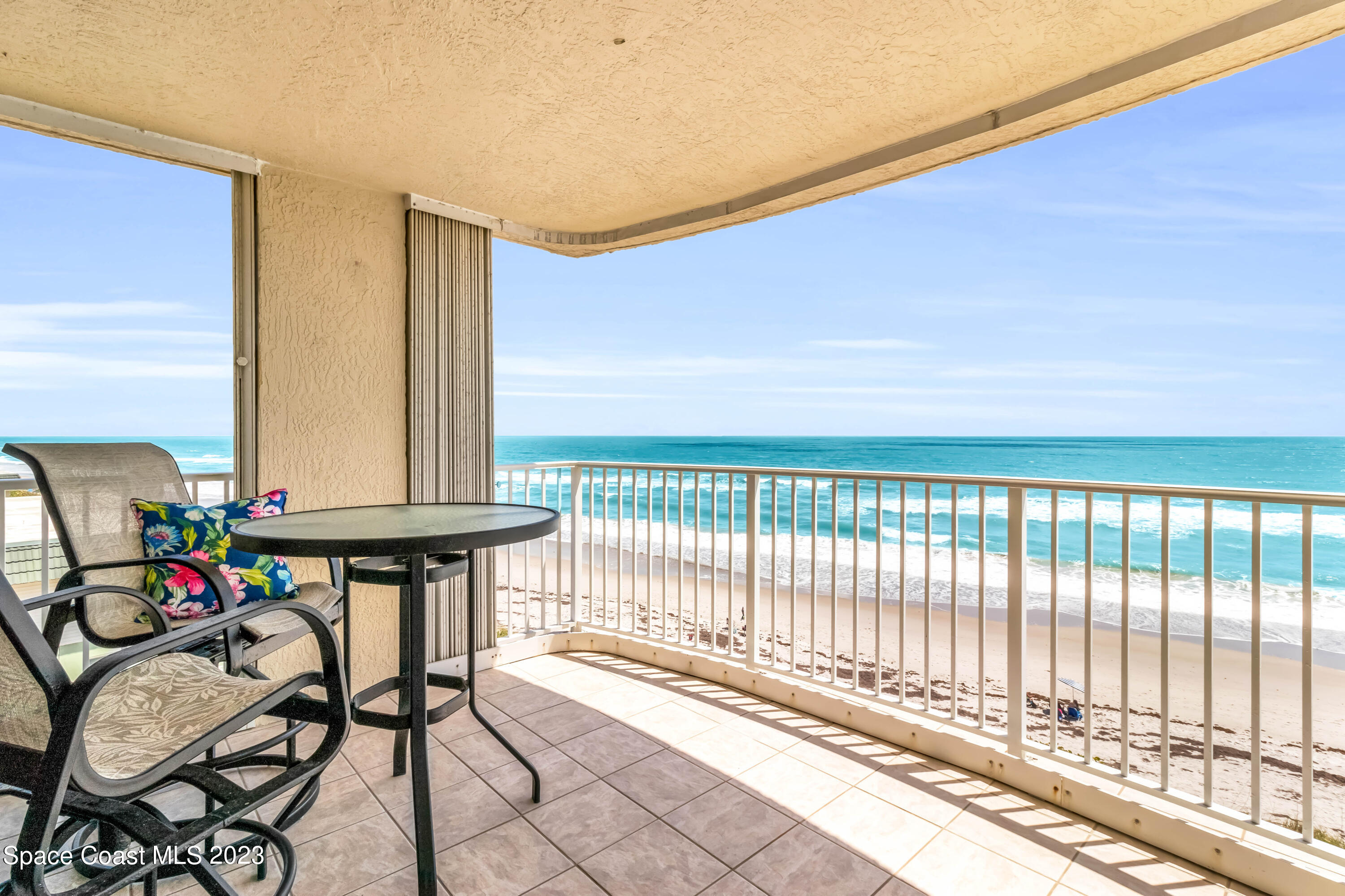 2875 N Highway A1a, 502