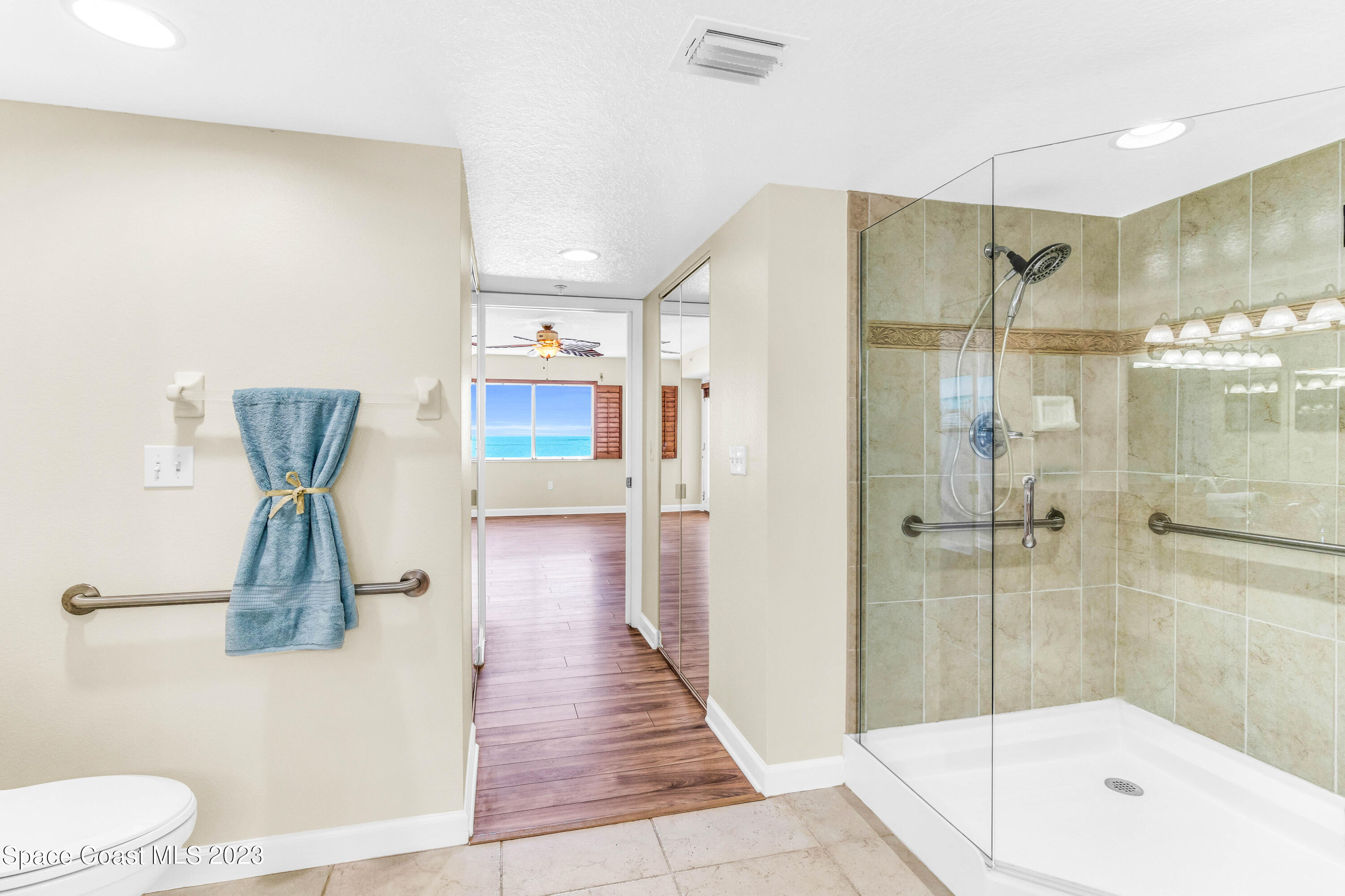 2875 N Highway A1a, 502