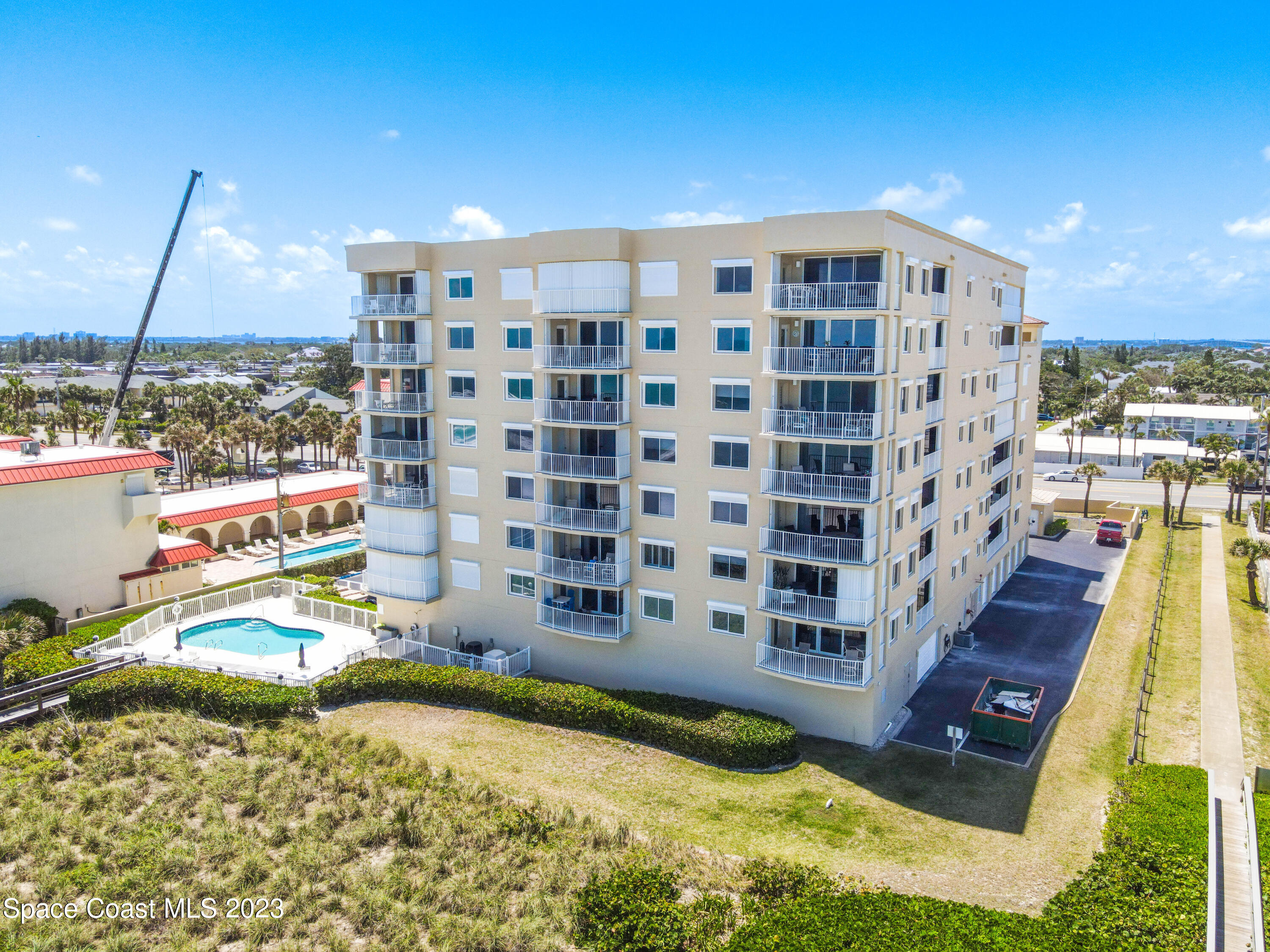 2875 N Highway A1a, 502