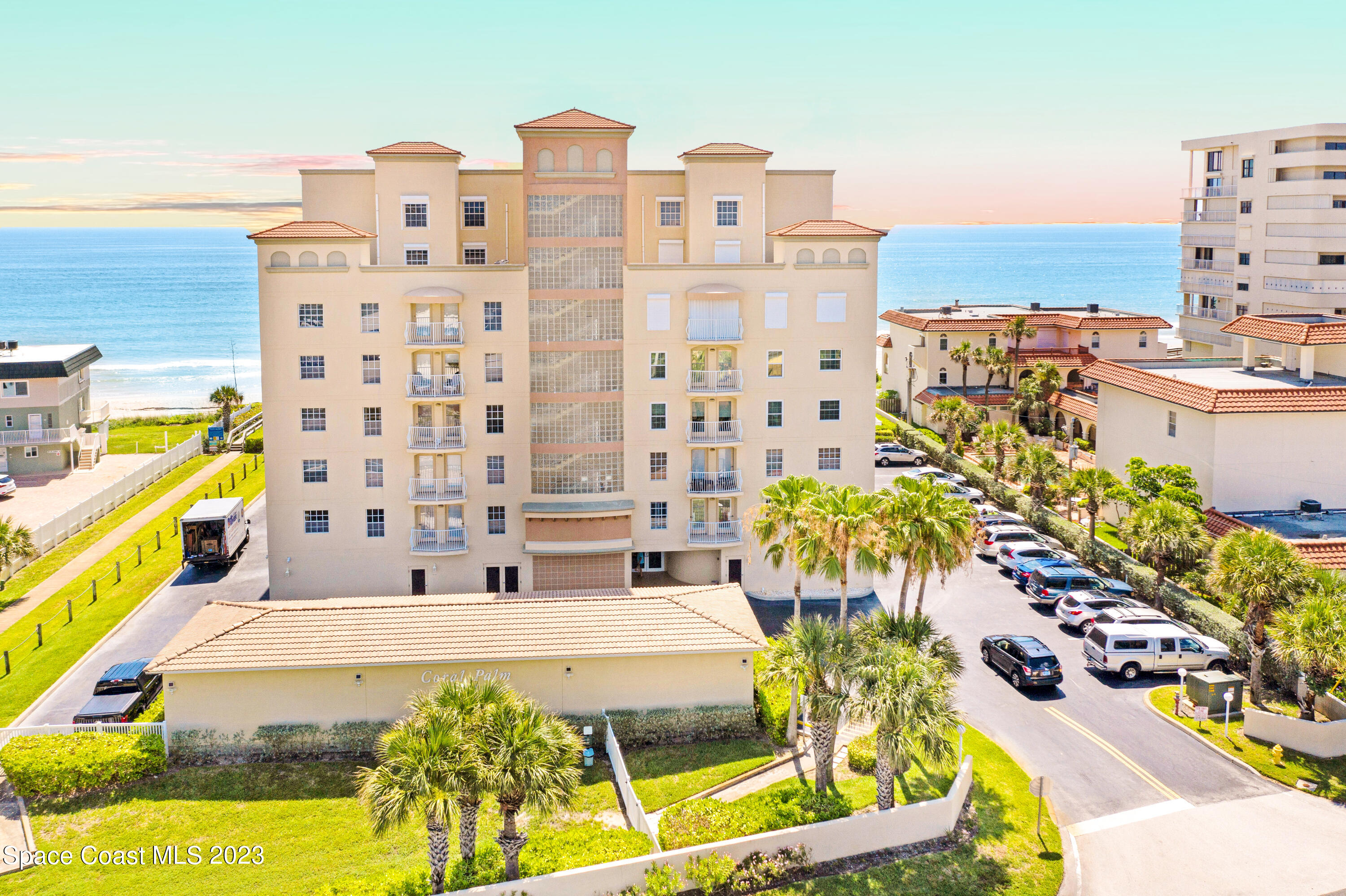 2875 N Highway A1a, 502