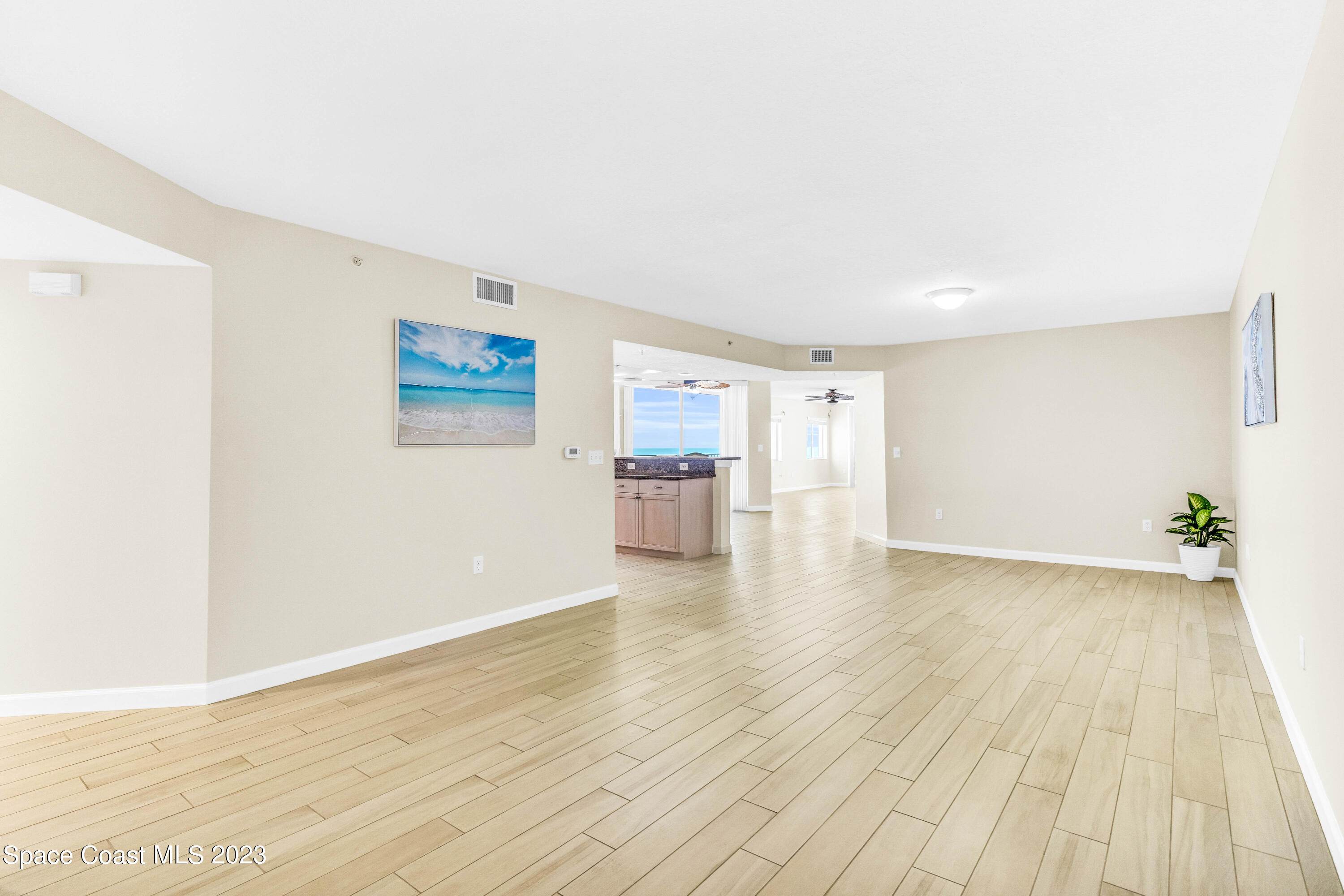 2875 N Highway A1a, 502