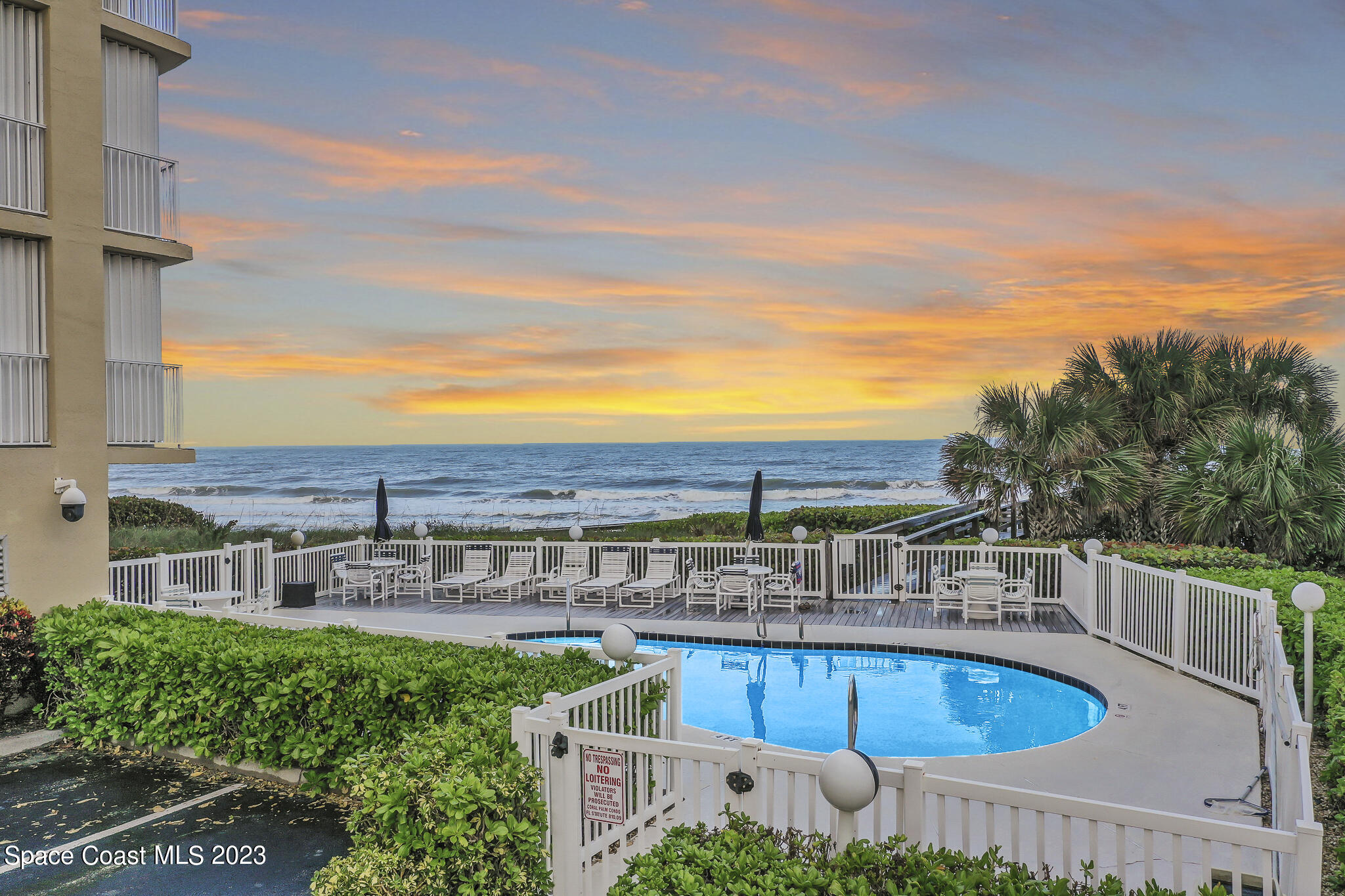 2875 N Highway A1a, 502