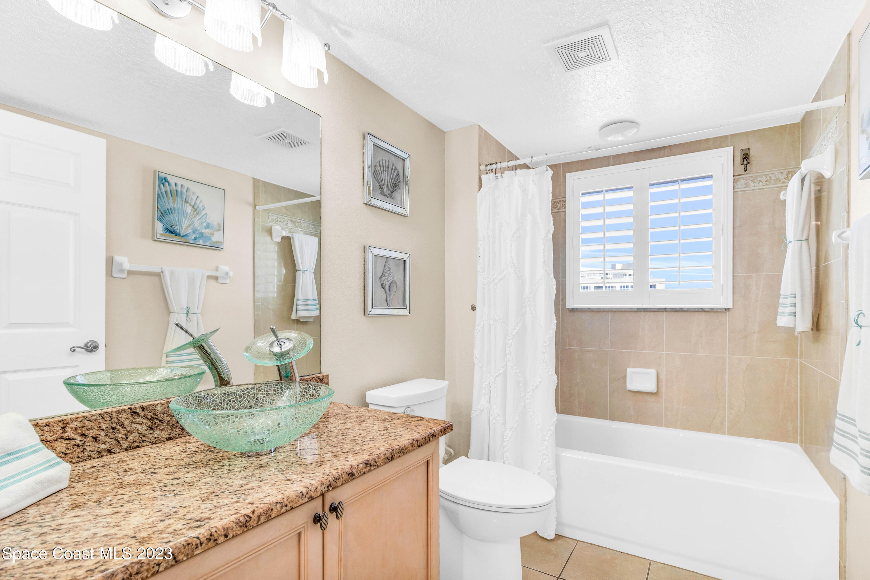2875 N Highway A1a, 502