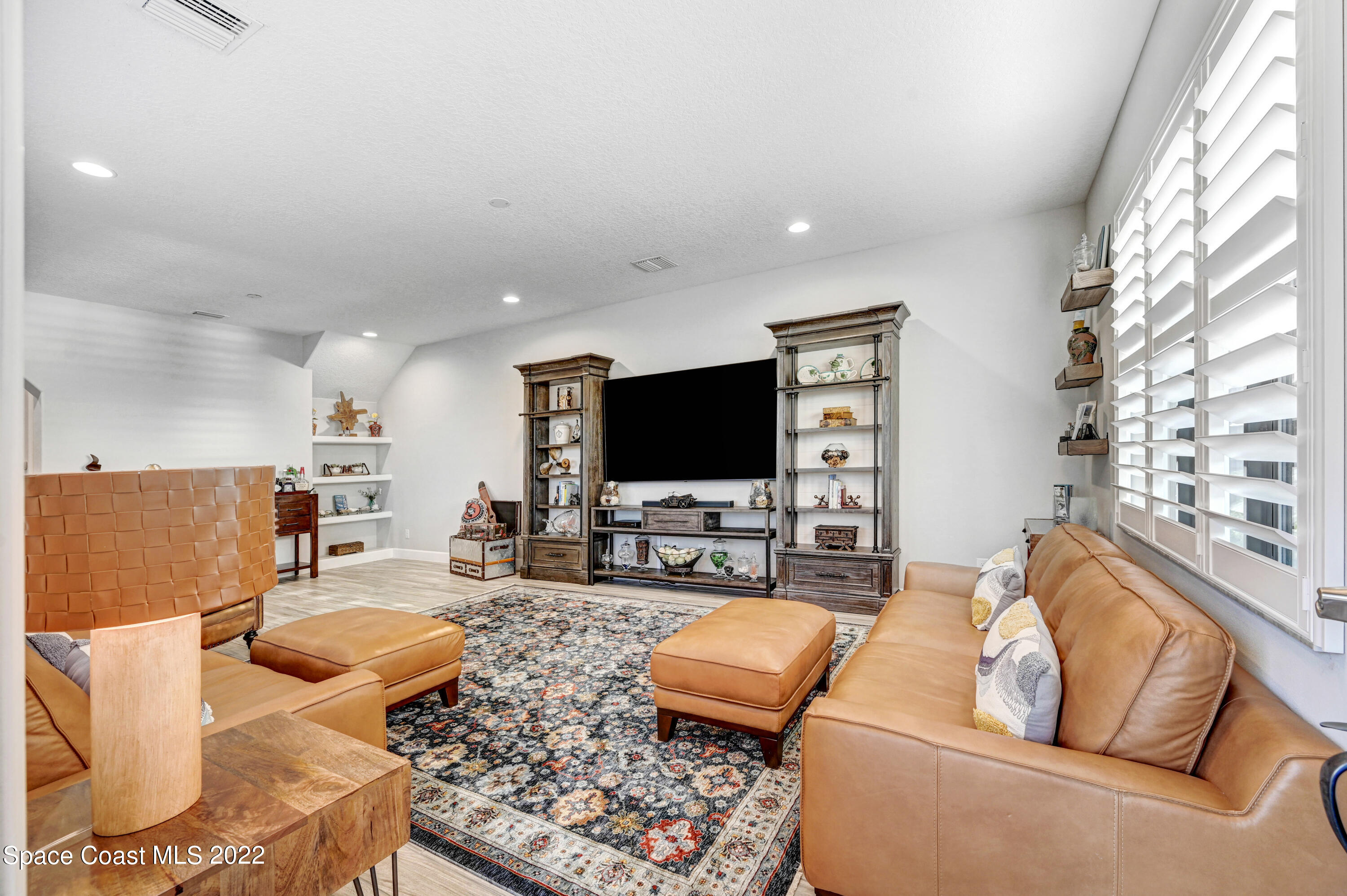 7103 Vista Hermosa Drive
