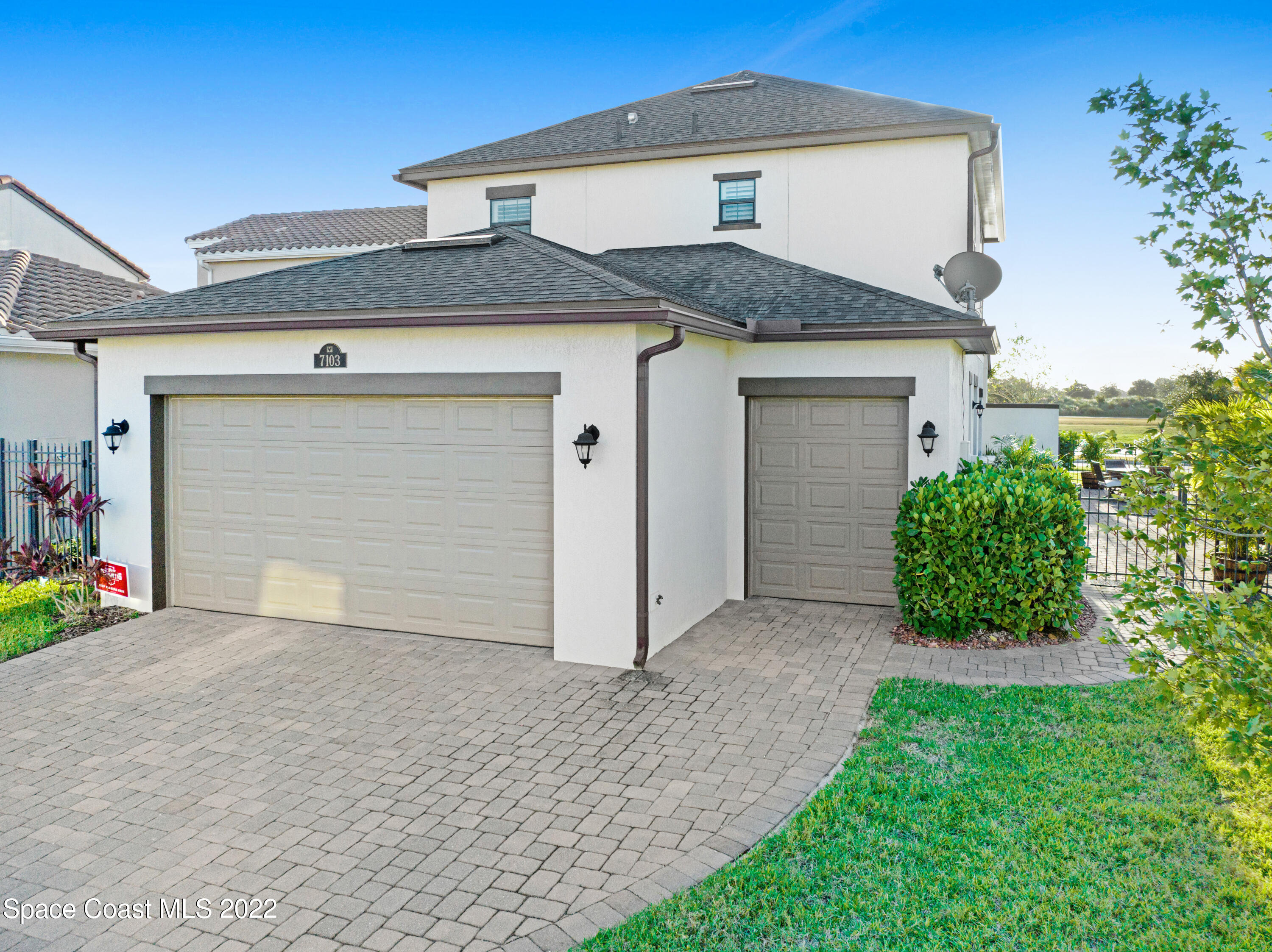7103 Vista Hermosa Drive