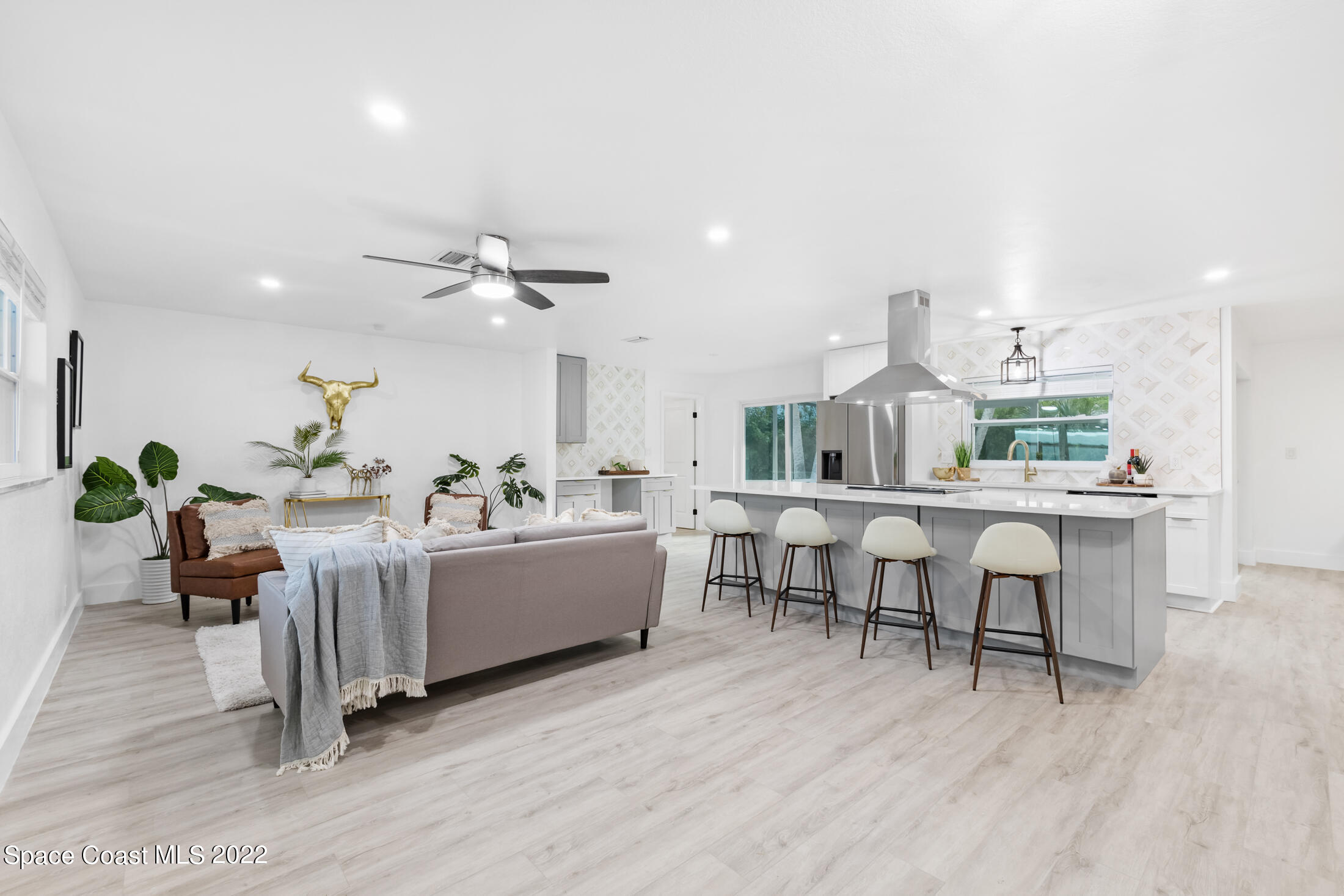 216 Rose Drive