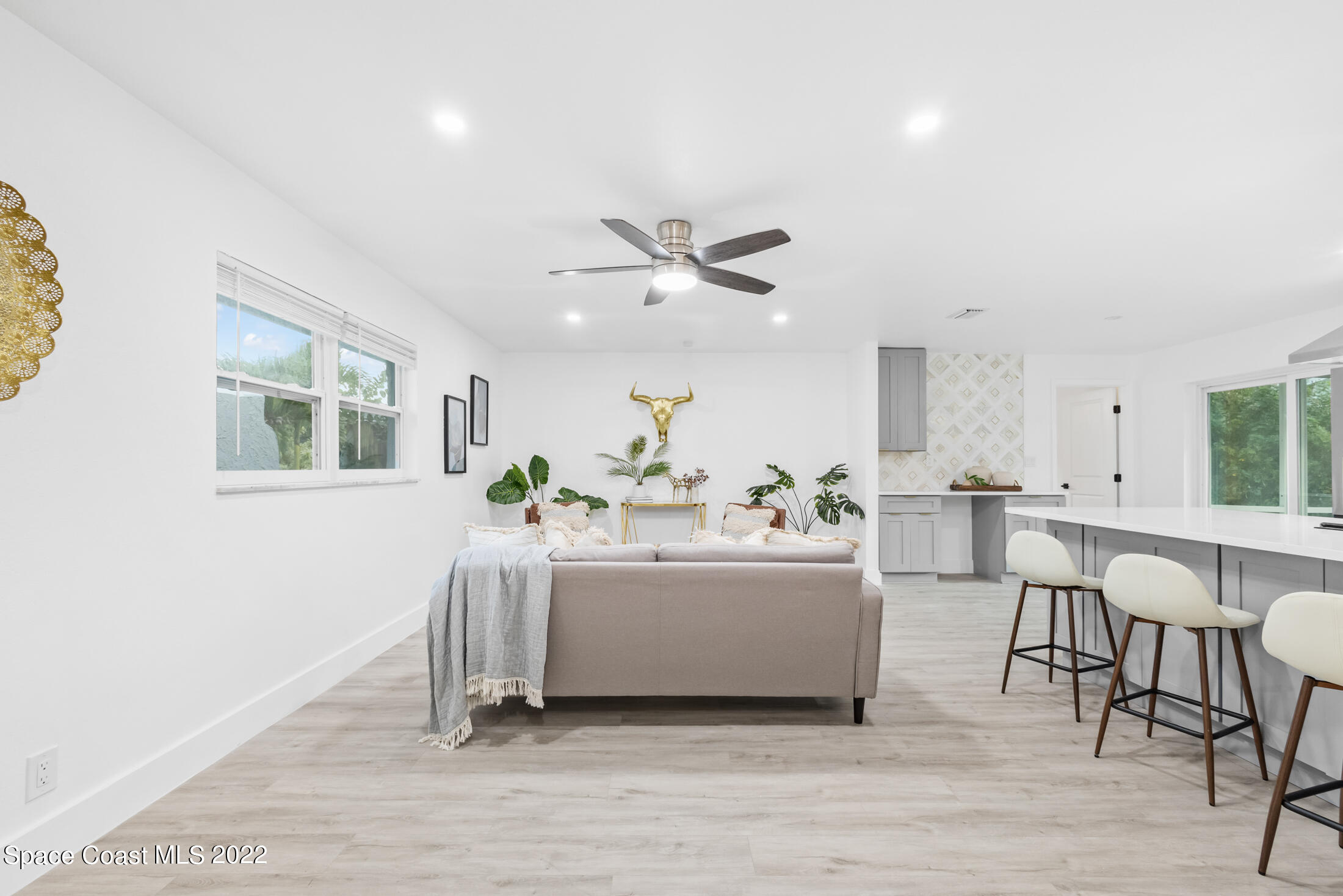 216 Rose Drive
