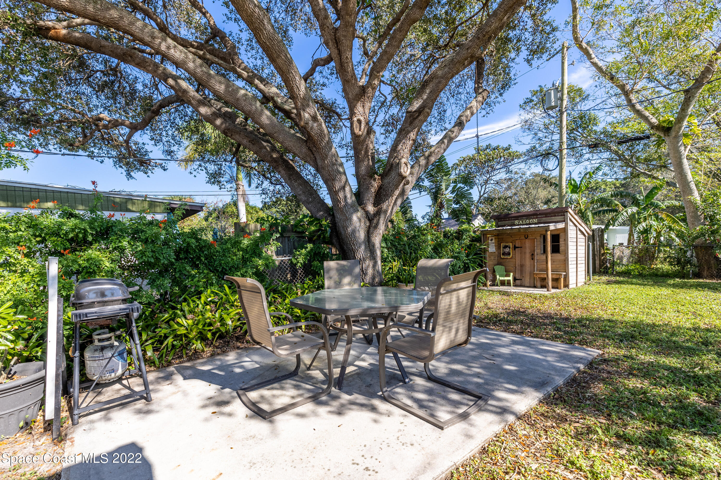 1609 Hedrick Drive