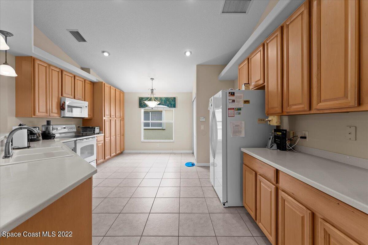 3082 Galindo Circle
