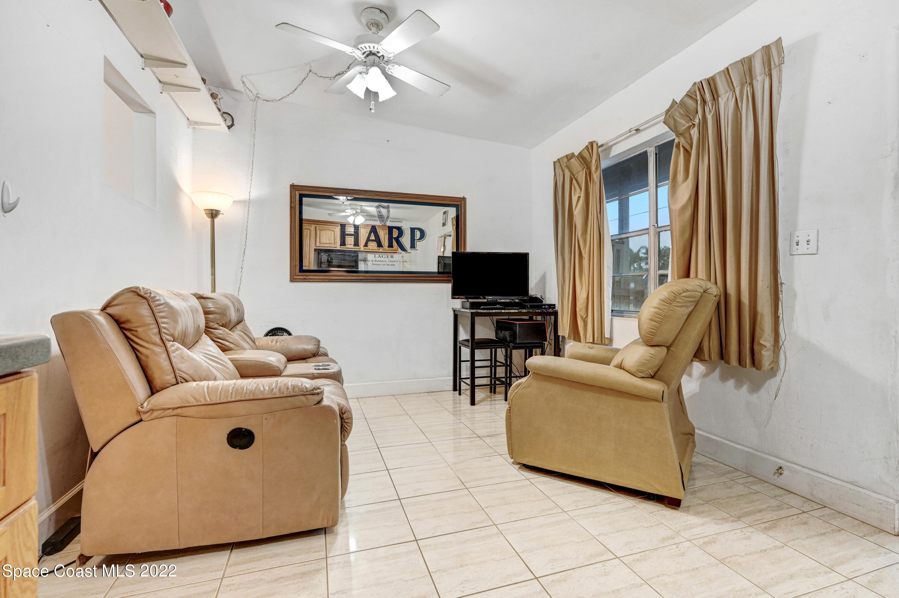 490 S Orlando Avenue, 2